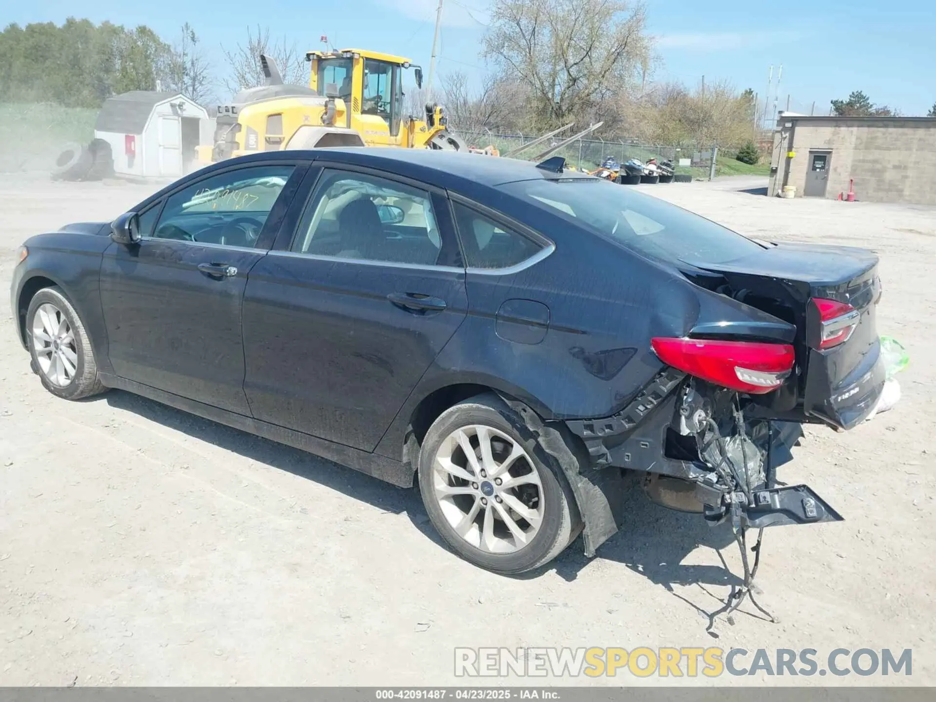3 Фотография поврежденного автомобиля 3FA6P0LUXLR105191 FORD FUSION 2020