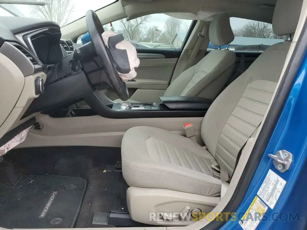 7 Фотография поврежденного автомобиля 3FA6P0LUXLR170087 FORD FUSION 2020