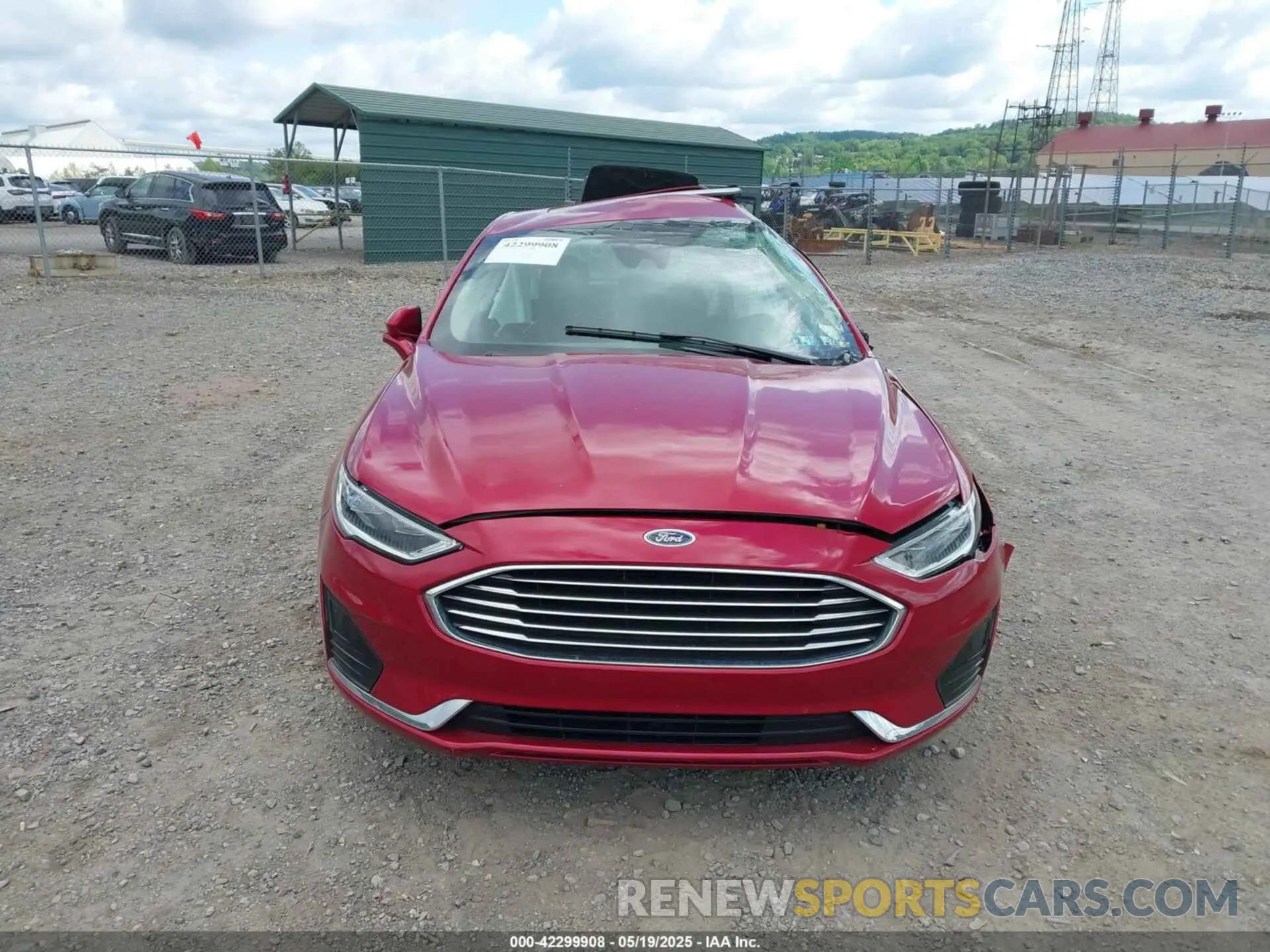 12 Photograph of a damaged car 3FA6P0MU3LR106195 FORD FUSION 2020