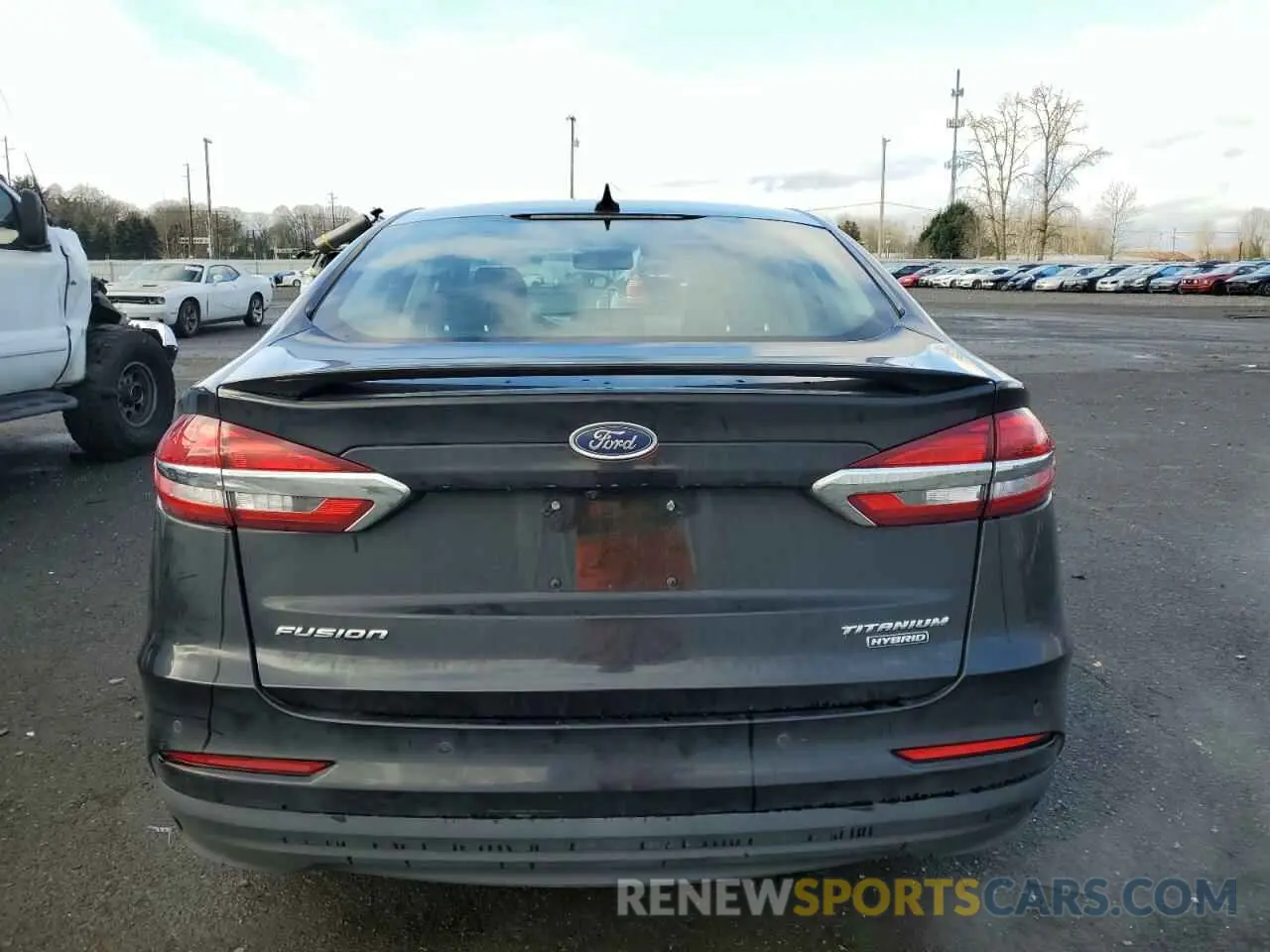 6 Фотография поврежденного автомобиля 3FA6P0RU3LR157270 FORD FUSION 2020