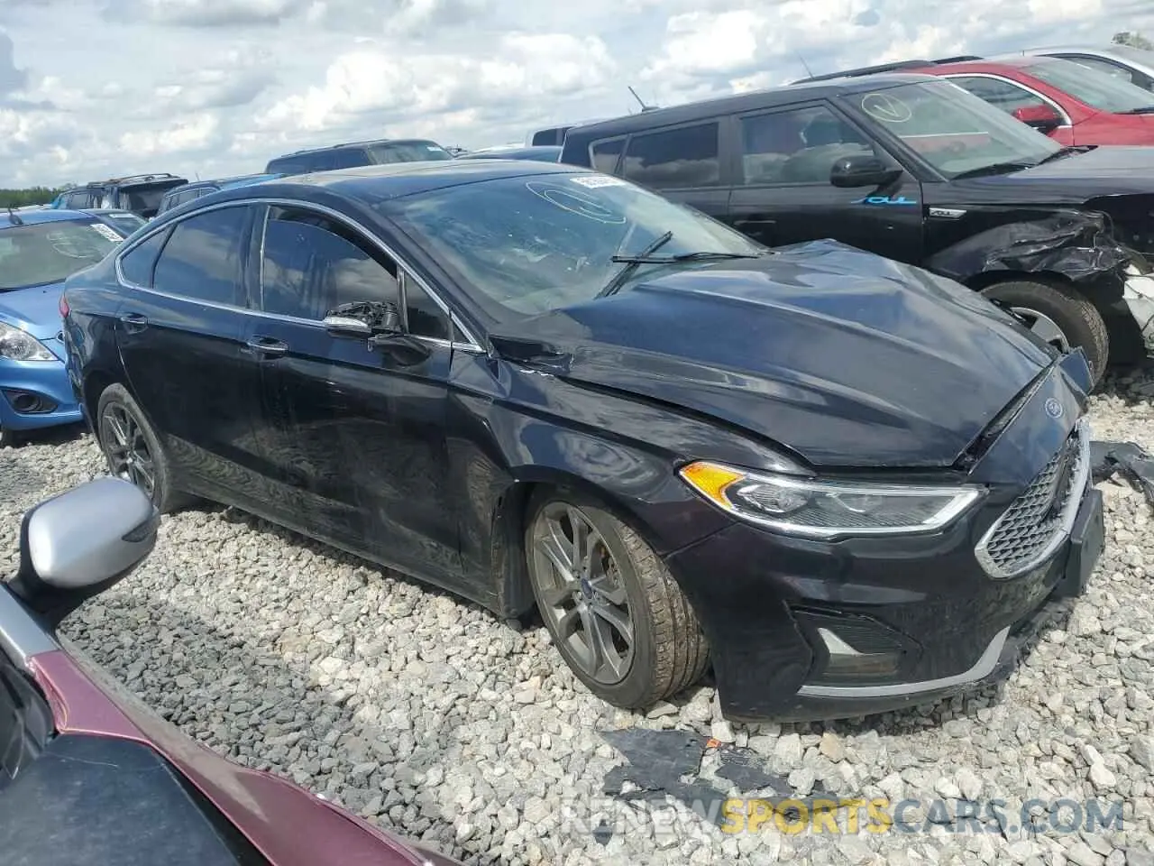 4 Photograph of a damaged car 3FA6P0RU9LR157094 FORD FUSION 2020