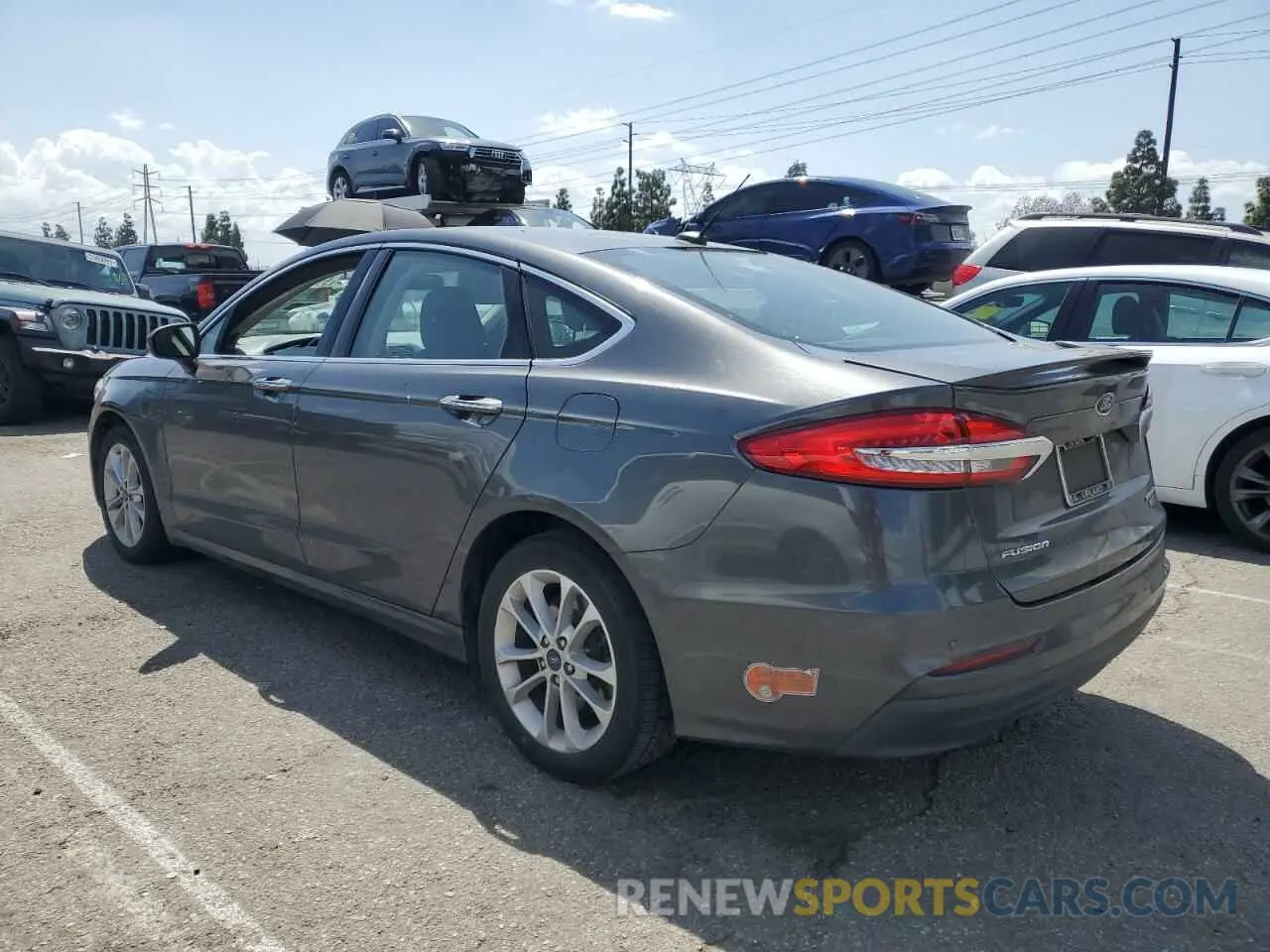 2 Photograph of a damaged car 3FA6P0SU1LR171288 FORD FUSION 2020