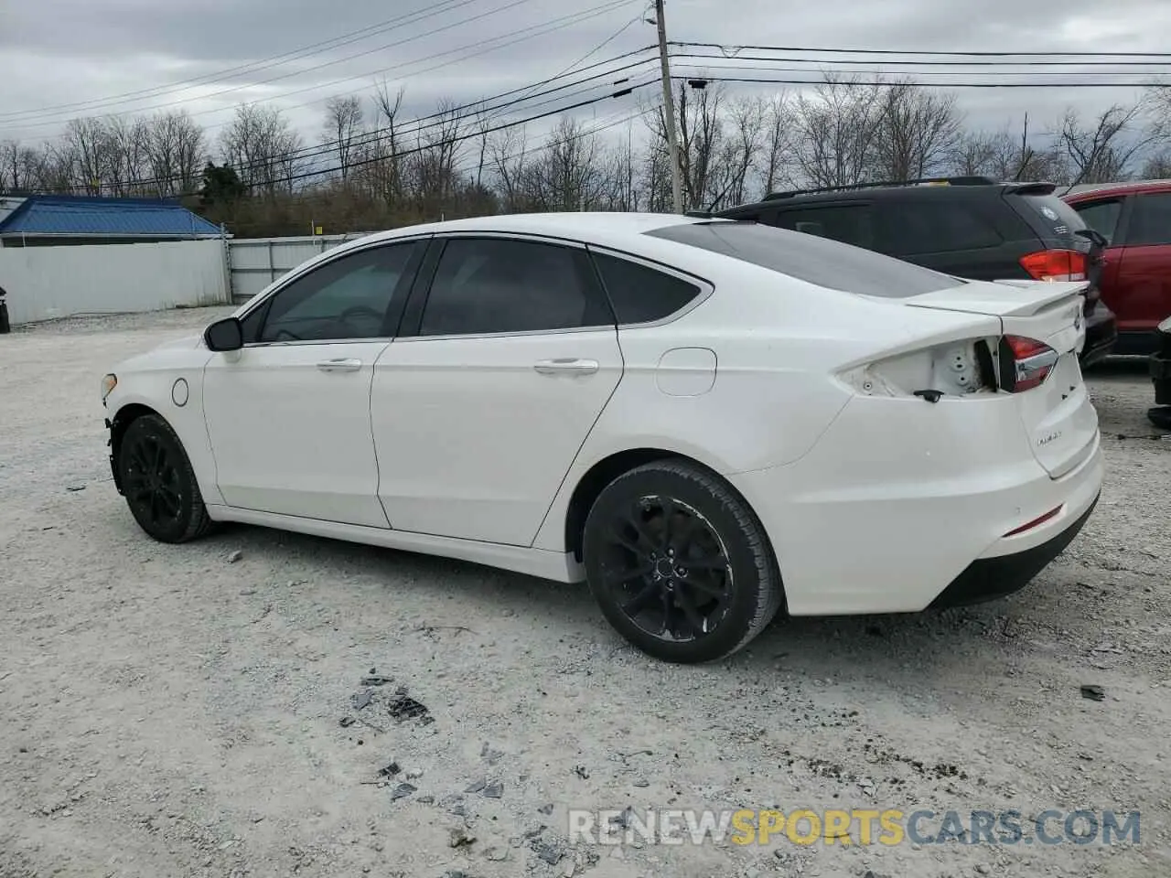 2 Photograph of a damaged car 3FA6P0SU4LR113076 FORD FUSION 2020