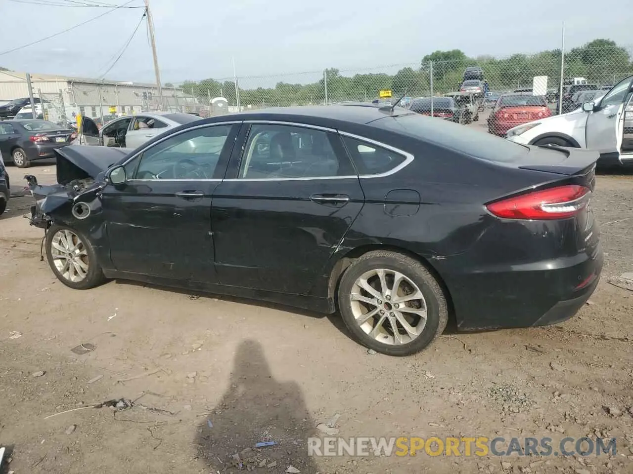2 Photograph of a damaged car 3FA6P0SU8LR181557 FORD FUSION 2020