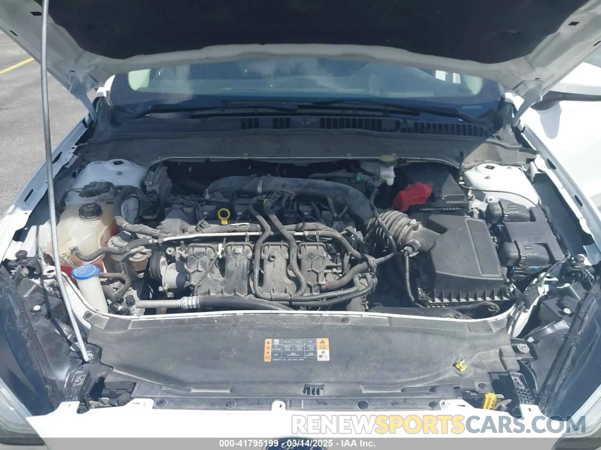 10 Photograph of a damaged car 3FA6P0T90LR150796 FORD FUSION 2020
