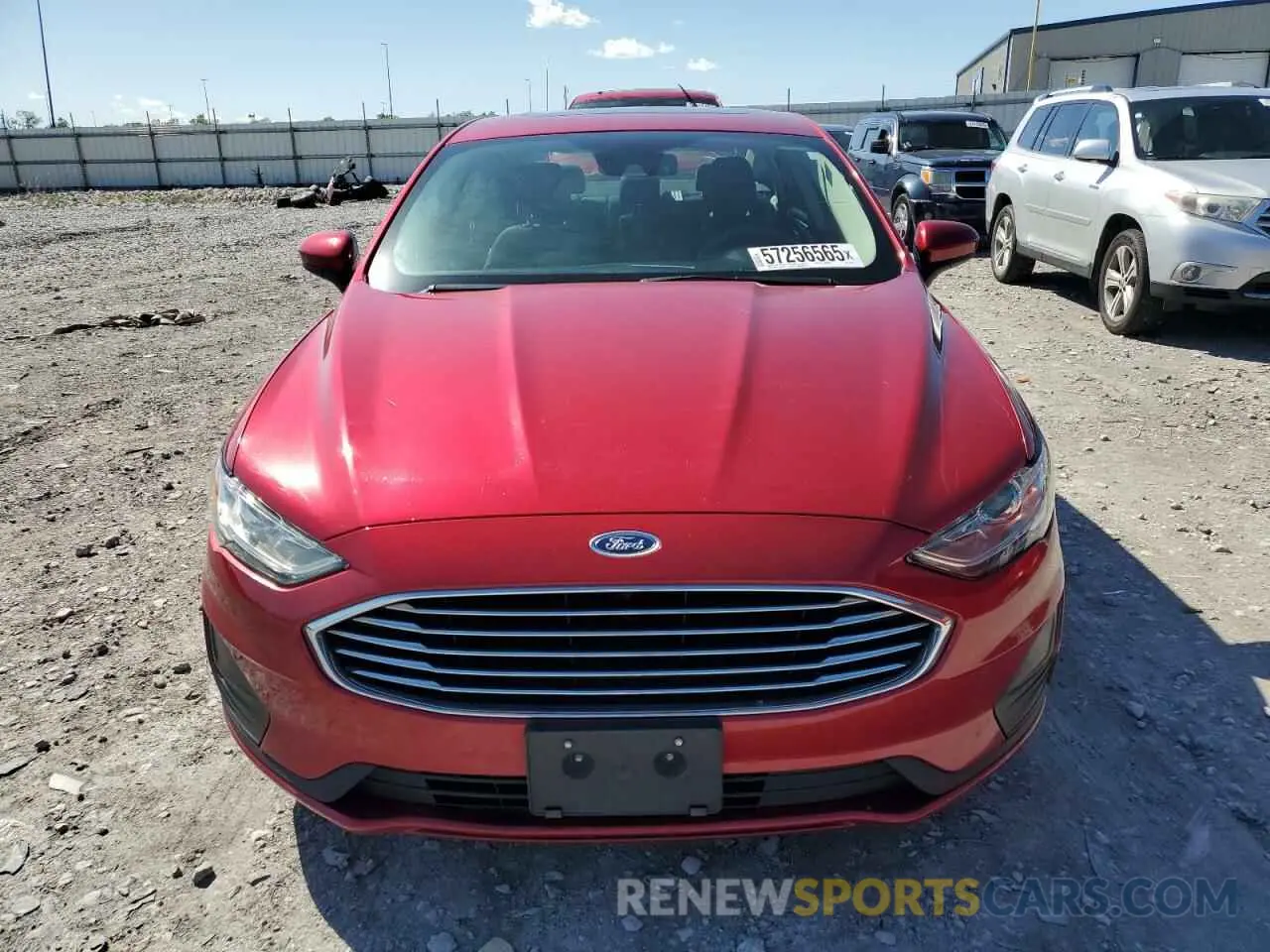 5 Photograph of a damaged car 3FA6P0T92LR121185 FORD FUSION 2020