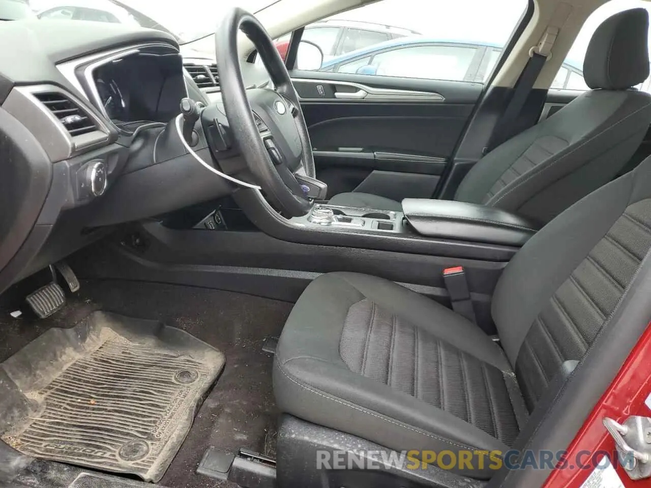 7 Photograph of a damaged car 3FA6P0T92LR255789 FORD FUSION 2020