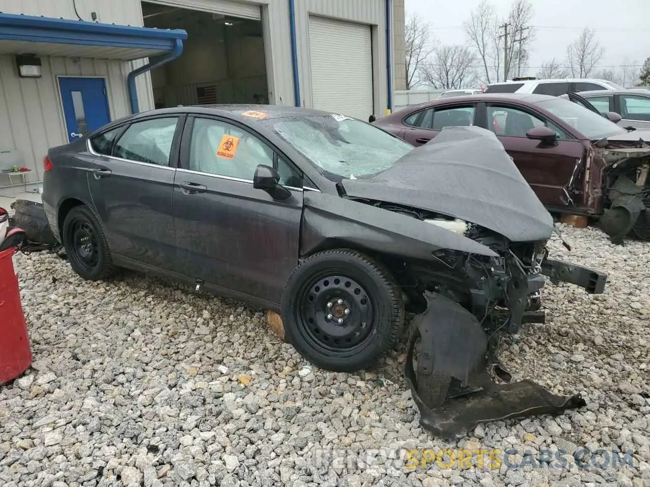 4 Photograph of a damaged car 3FA6P0T92LR257901 FORD FUSION 2020