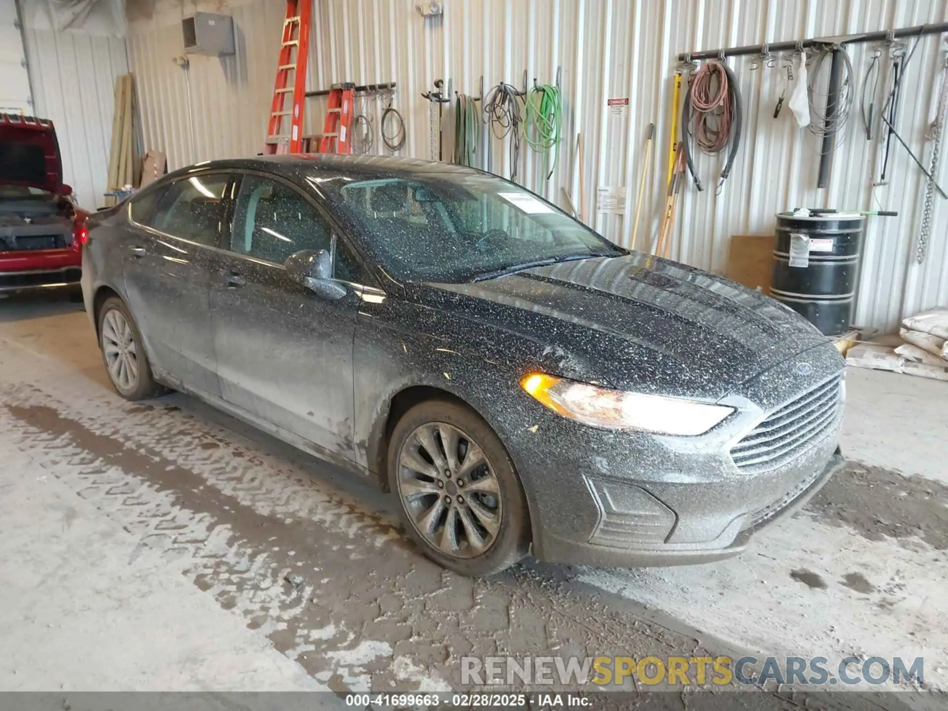 1 Фотография поврежденного автомобиля 3FA6P0T95LR260159 FORD FUSION 2020