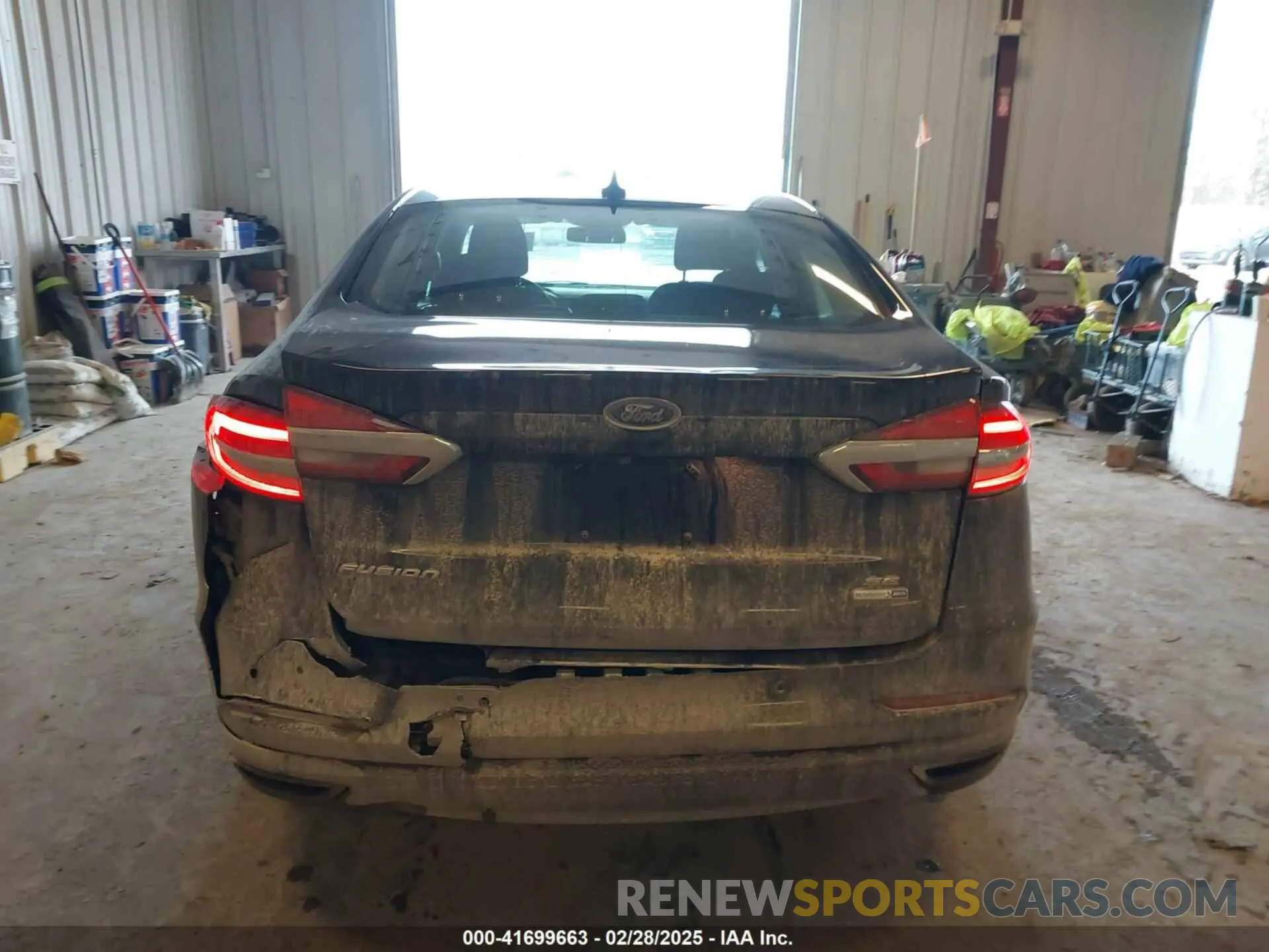 16 Фотография поврежденного автомобиля 3FA6P0T95LR260159 FORD FUSION 2020