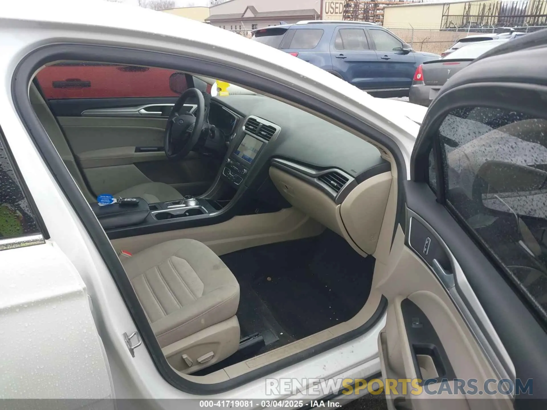 5 Photograph of a damaged car 3FA6P0T96LR263409 FORD FUSION 2020