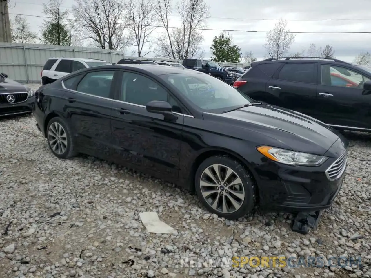 4 Photograph of a damaged car 3FA6P0T99LR110796 FORD FUSION 2020