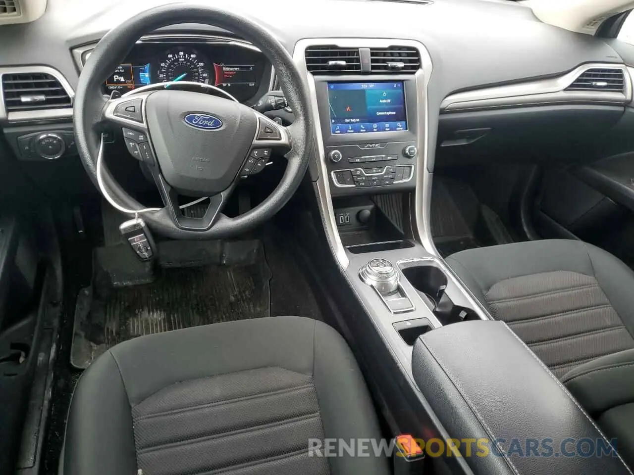 8 Photograph of a damaged car 3FA6P0T99LR110796 FORD FUSION 2020