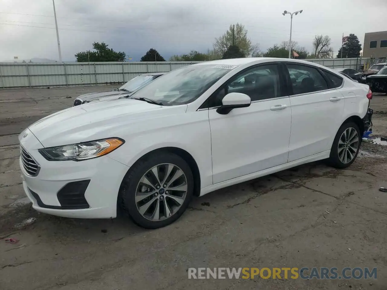 1 Фотография поврежденного автомобиля 3FA6P0T9XLR138977 FORD FUSION 2020