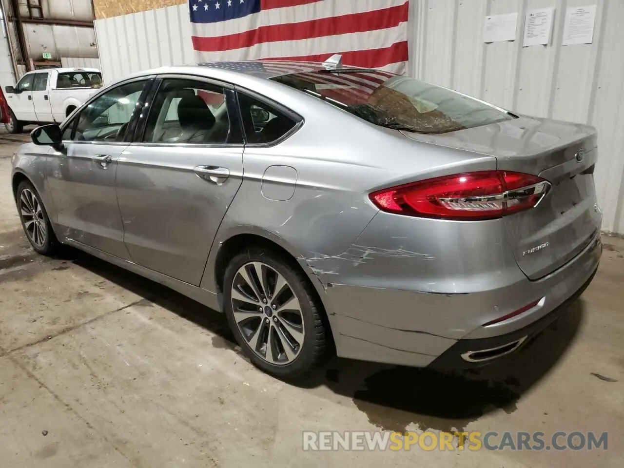 2 Photograph of a damaged car 3FA6P0T9XLR199391 FORD FUSION 2020