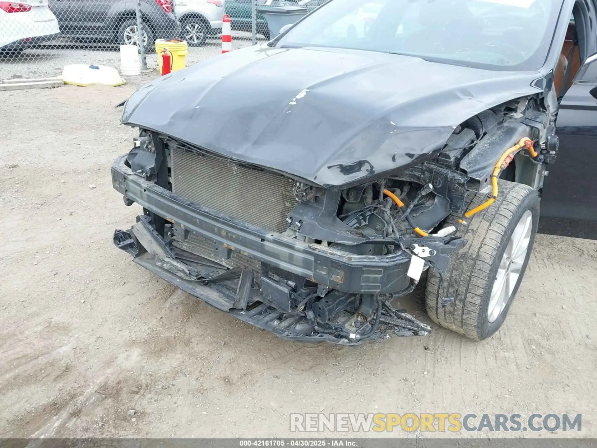 6 Photograph of a damaged car 3FA6P0SU3KR284979 FORD FUSION ENERGI 2019