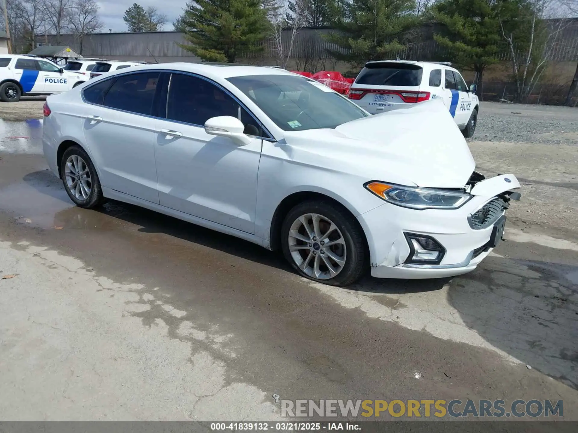 1 Photograph of a damaged car 3FA6P0SU6KR110873 FORD FUSION ENERGI 2019