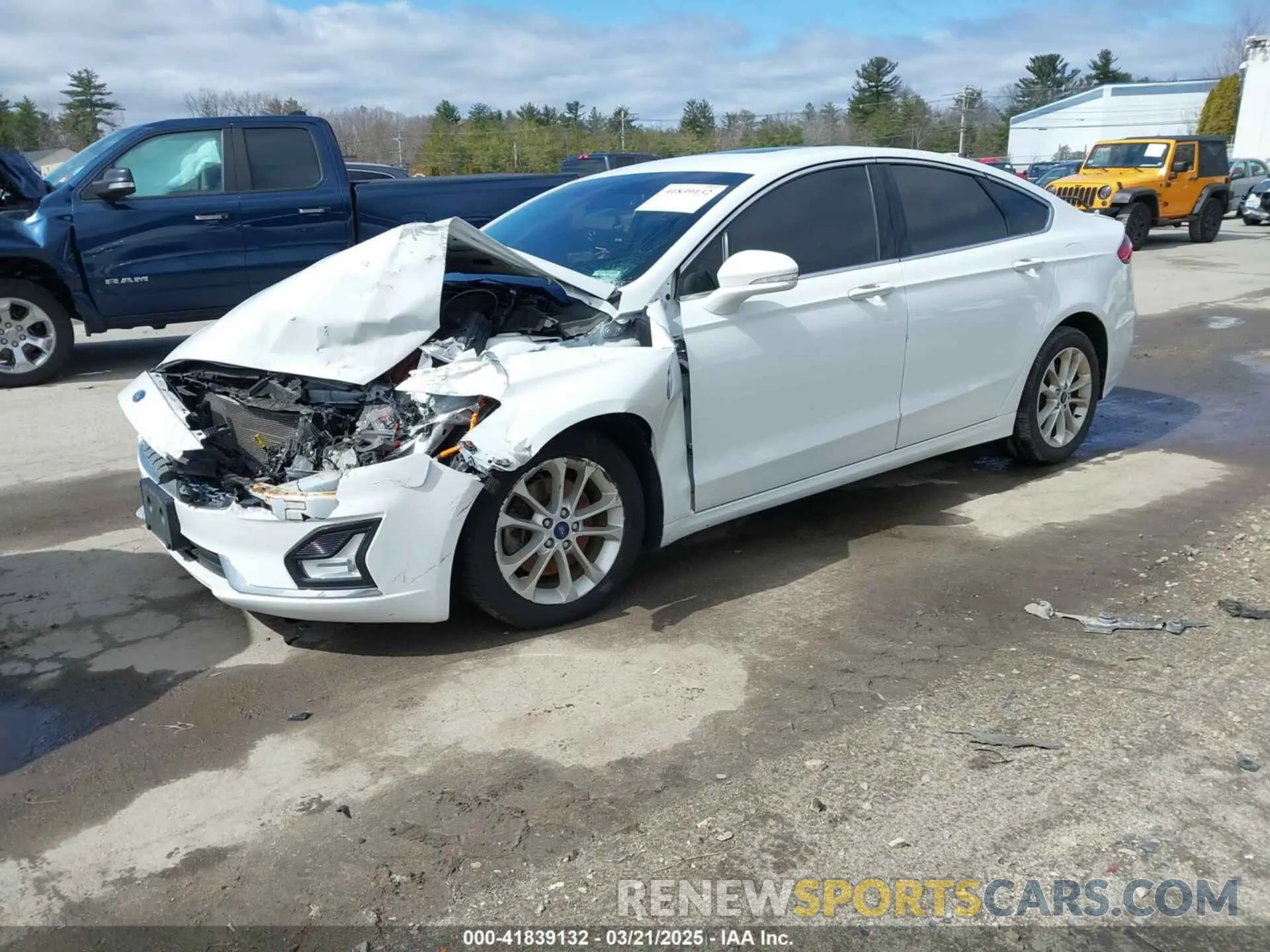 2 Photograph of a damaged car 3FA6P0SU6KR110873 FORD FUSION ENERGI 2019