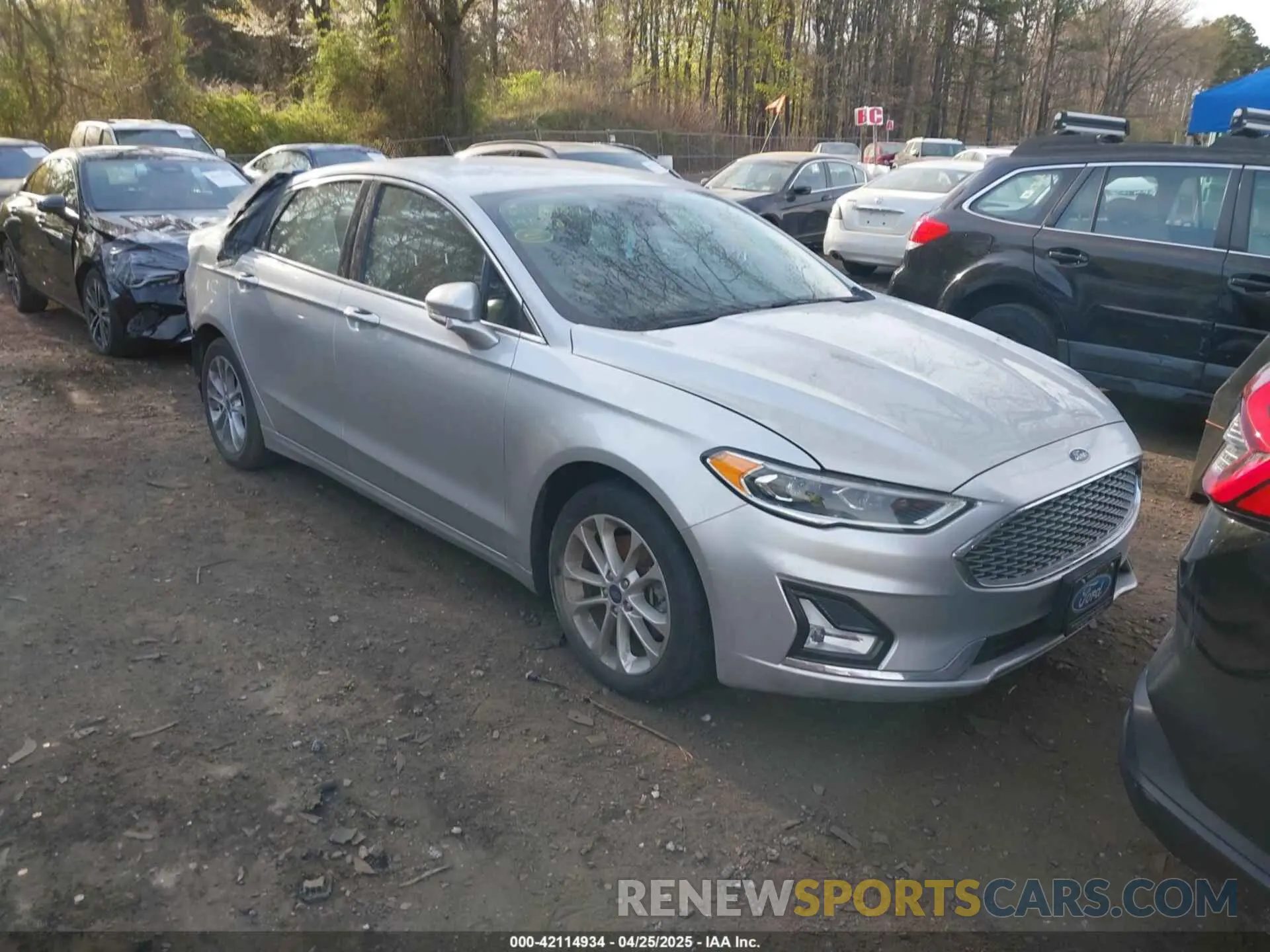 1 Photograph of a damaged car 3FA6P0SU8KR212370 FORD FUSION ENERGI 2019