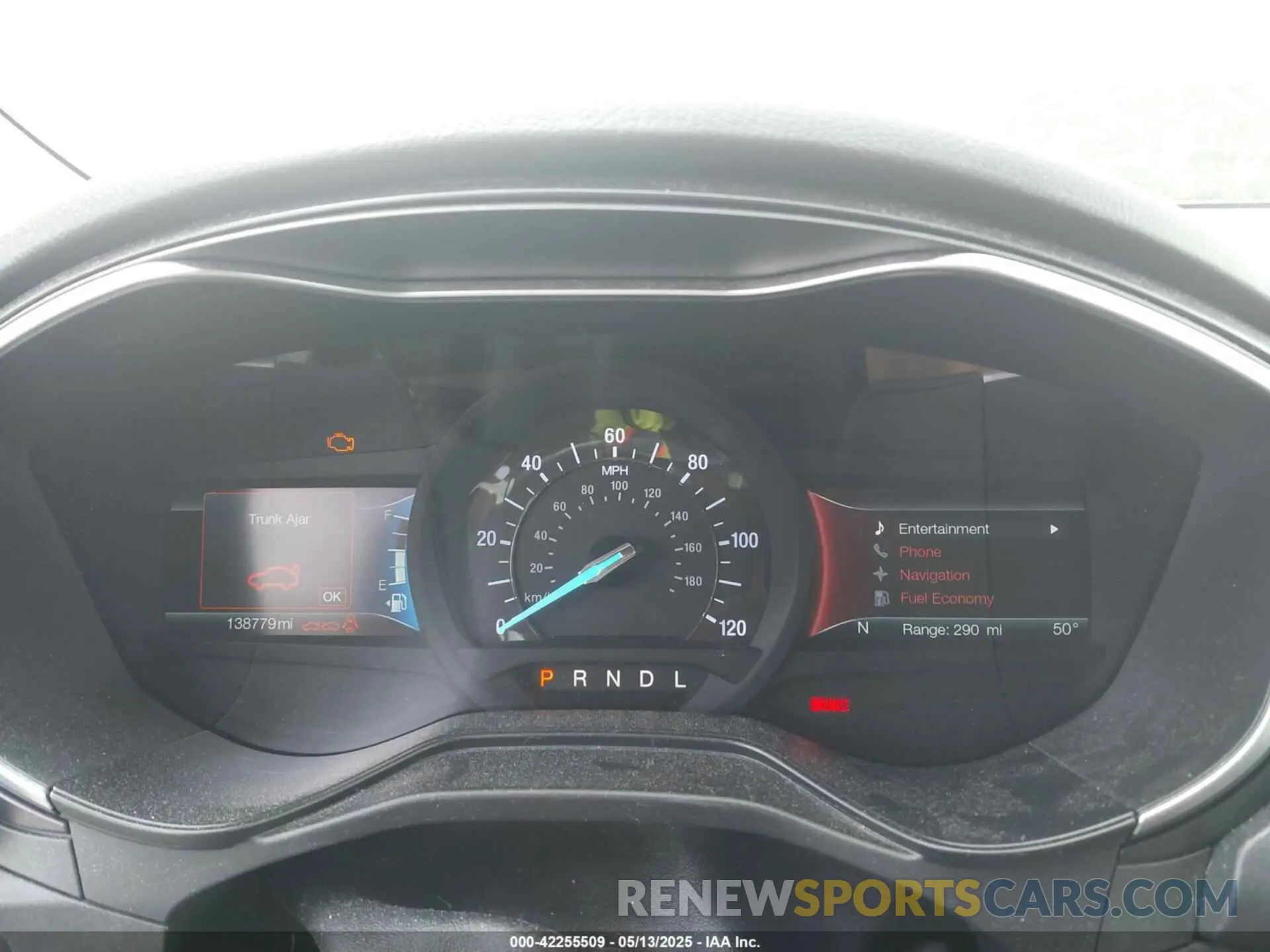 7 Фотография поврежденного автомобиля 3FA6P0SU9KR126985 FORD FUSION ENERGI 2019