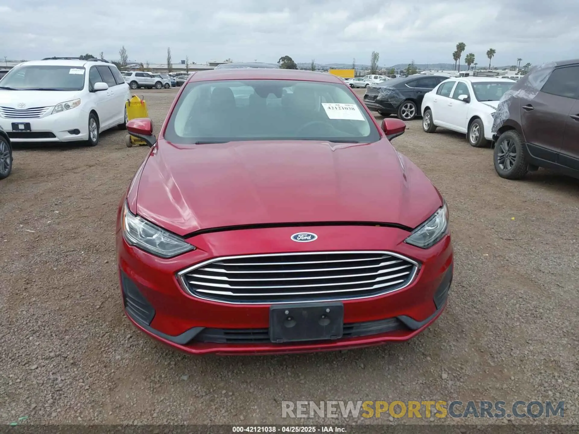 12 Фотография поврежденного автомобиля 3FA6P0LU0KR200678 FORD FUSION HYBRID 2019
