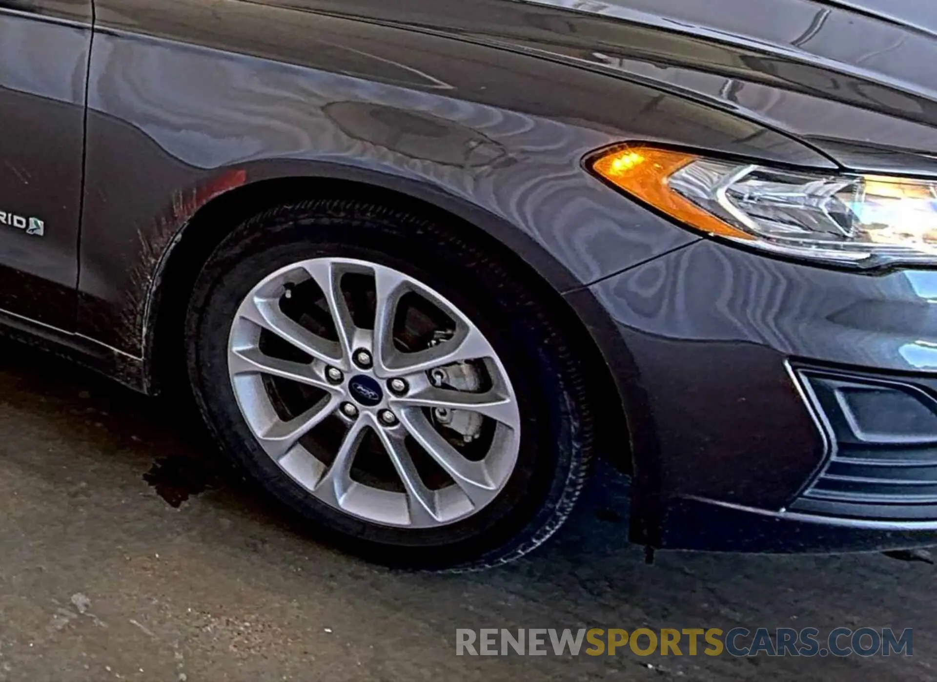 20 Фотография поврежденного автомобиля 3FA6P0LU0KR255633 FORD FUSION HYBRID 2019