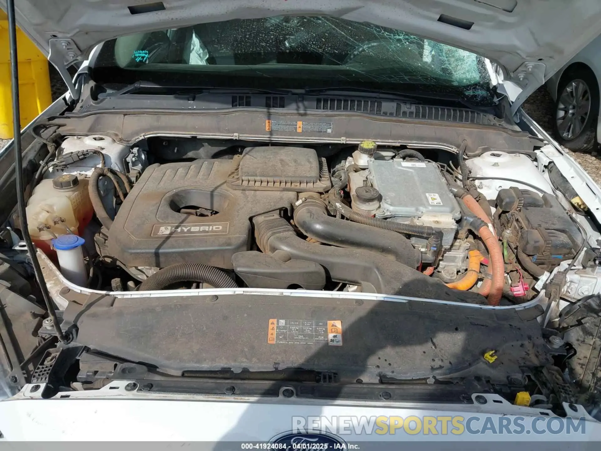 10 Photograph of a damaged car 3FA6P0LU2KR182426 FORD FUSION HYBRID 2019