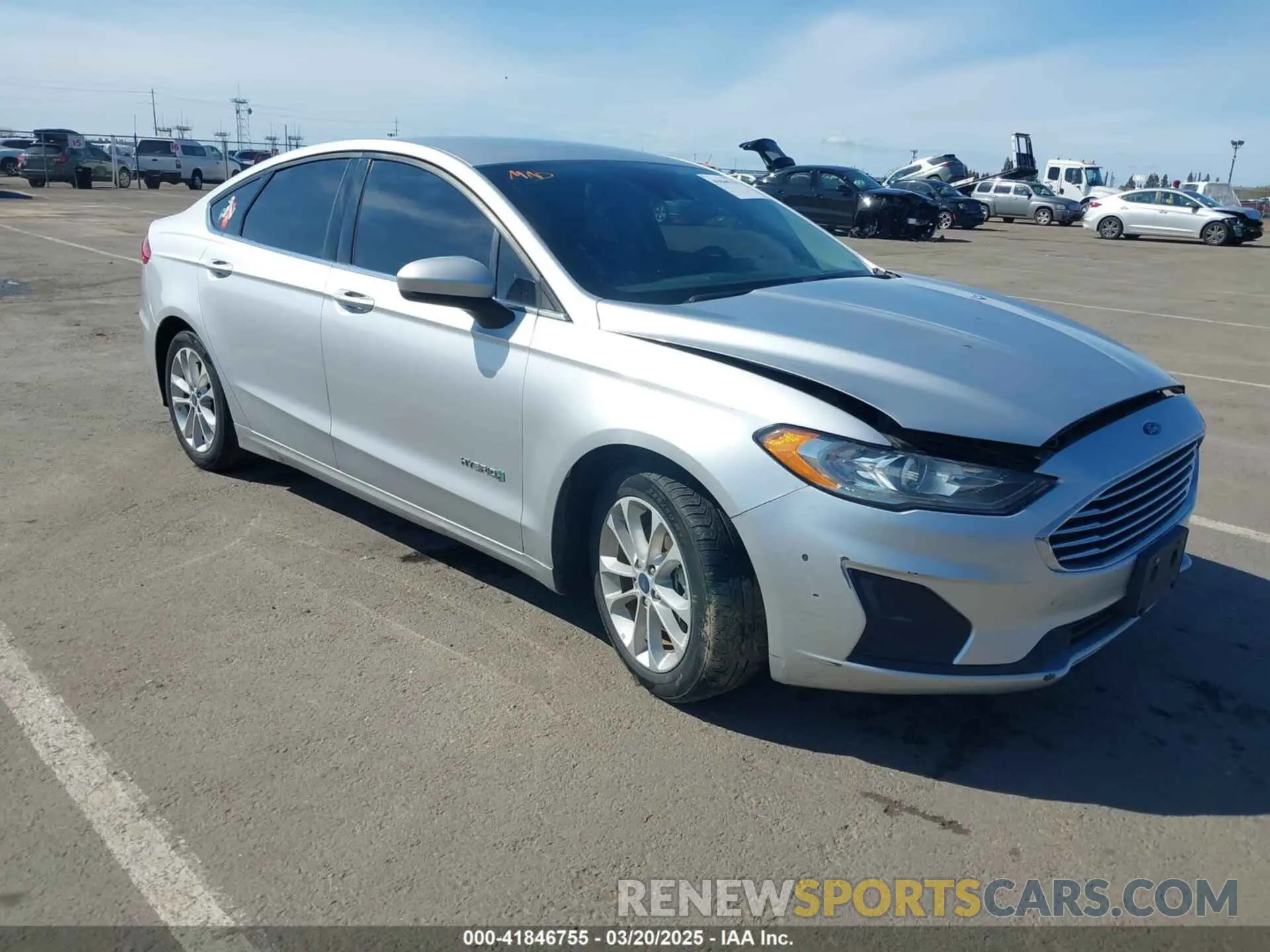 1 Photograph of a damaged car 3FA6P0LU2KR188503 FORD FUSION HYBRID 2019