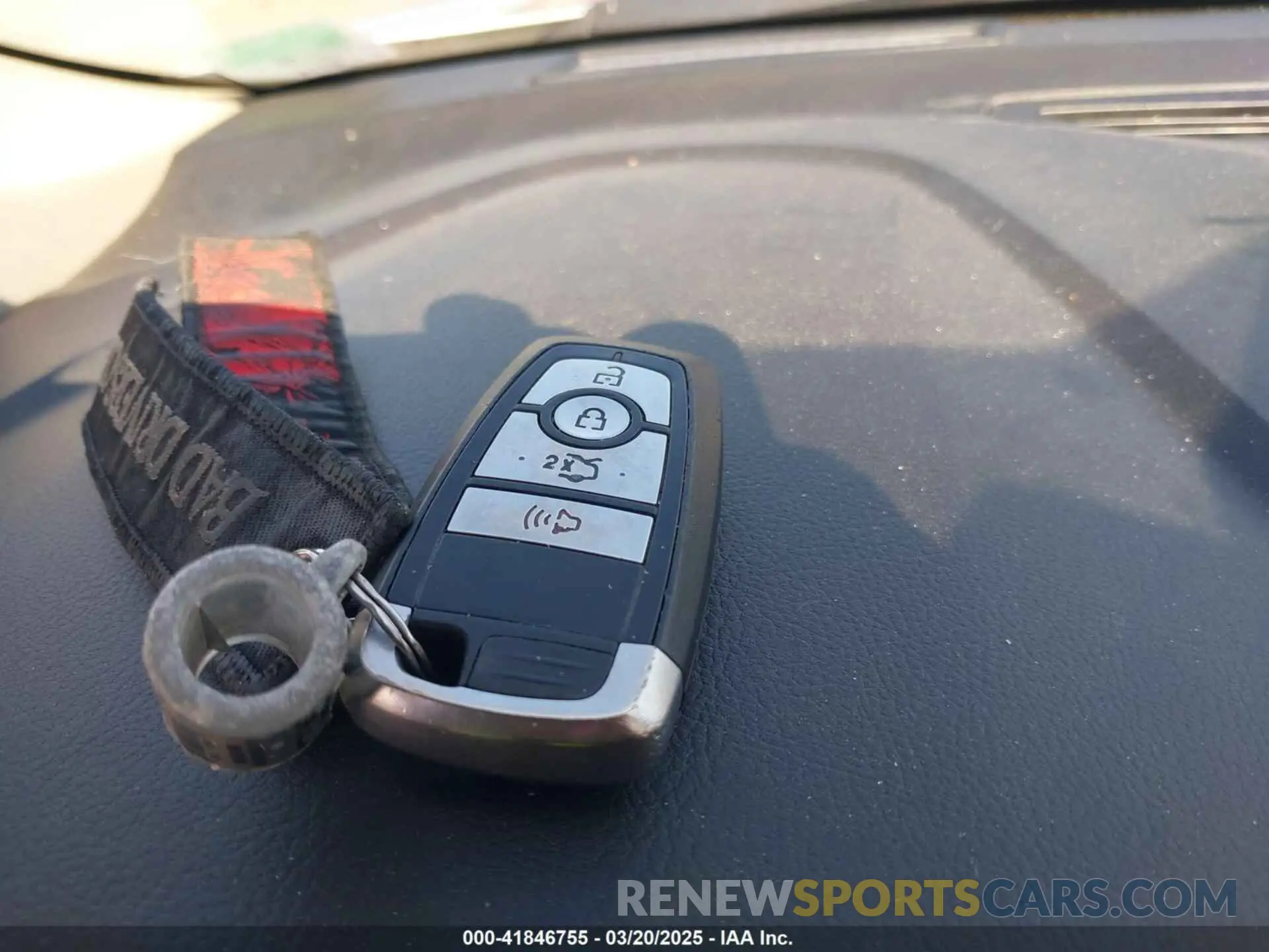 11 Photograph of a damaged car 3FA6P0LU2KR188503 FORD FUSION HYBRID 2019