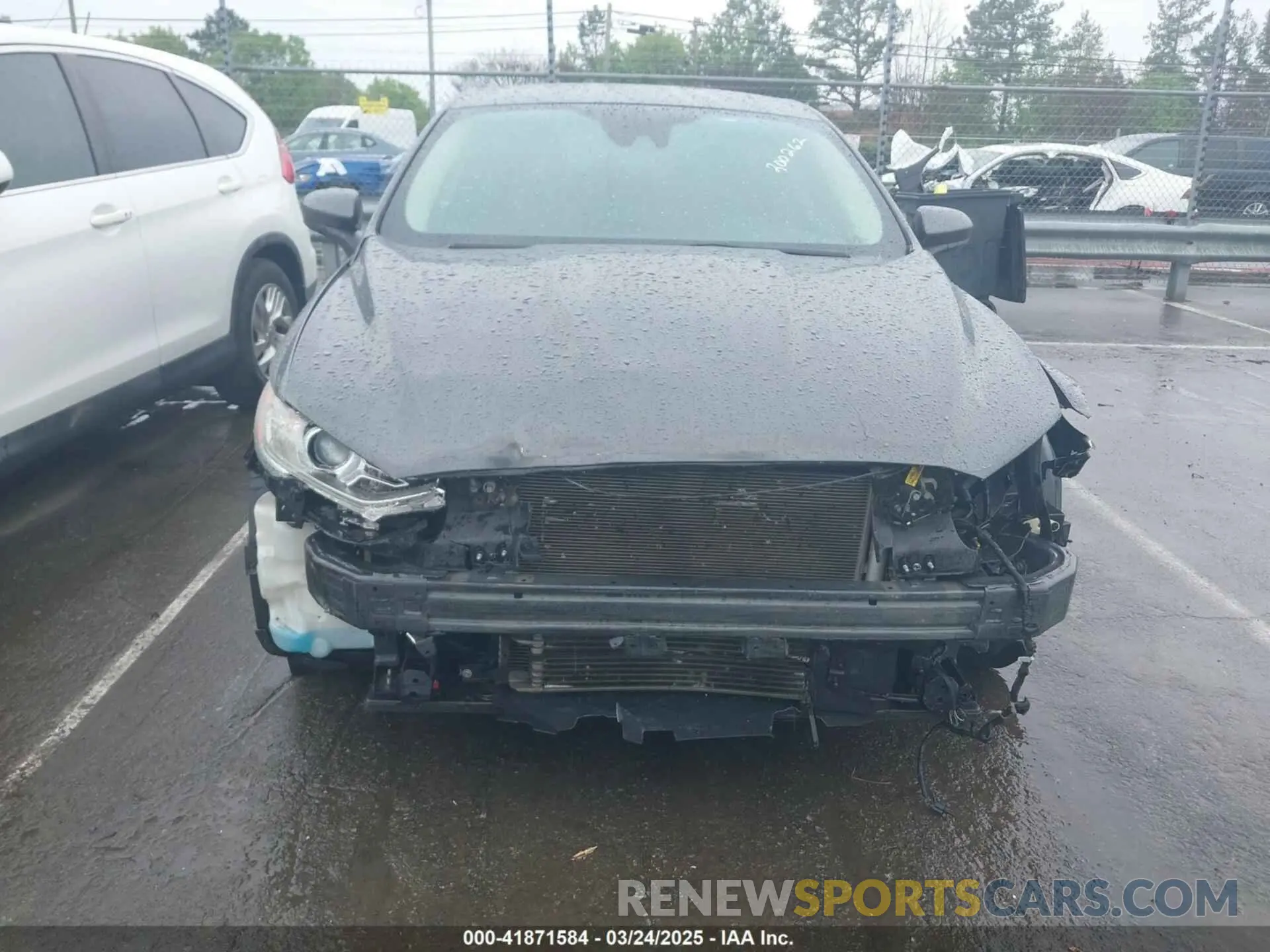 6 Photograph of a damaged car 3FA6P0LU2KR200262 FORD FUSION HYBRID 2019