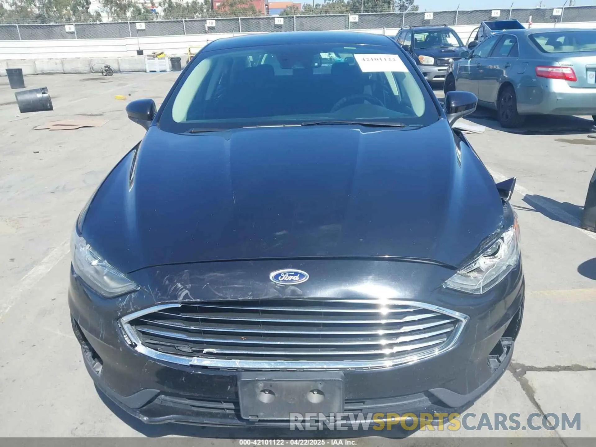 12 Фотография поврежденного автомобиля 3FA6P0LU2KR265404 FORD FUSION HYBRID 2019
