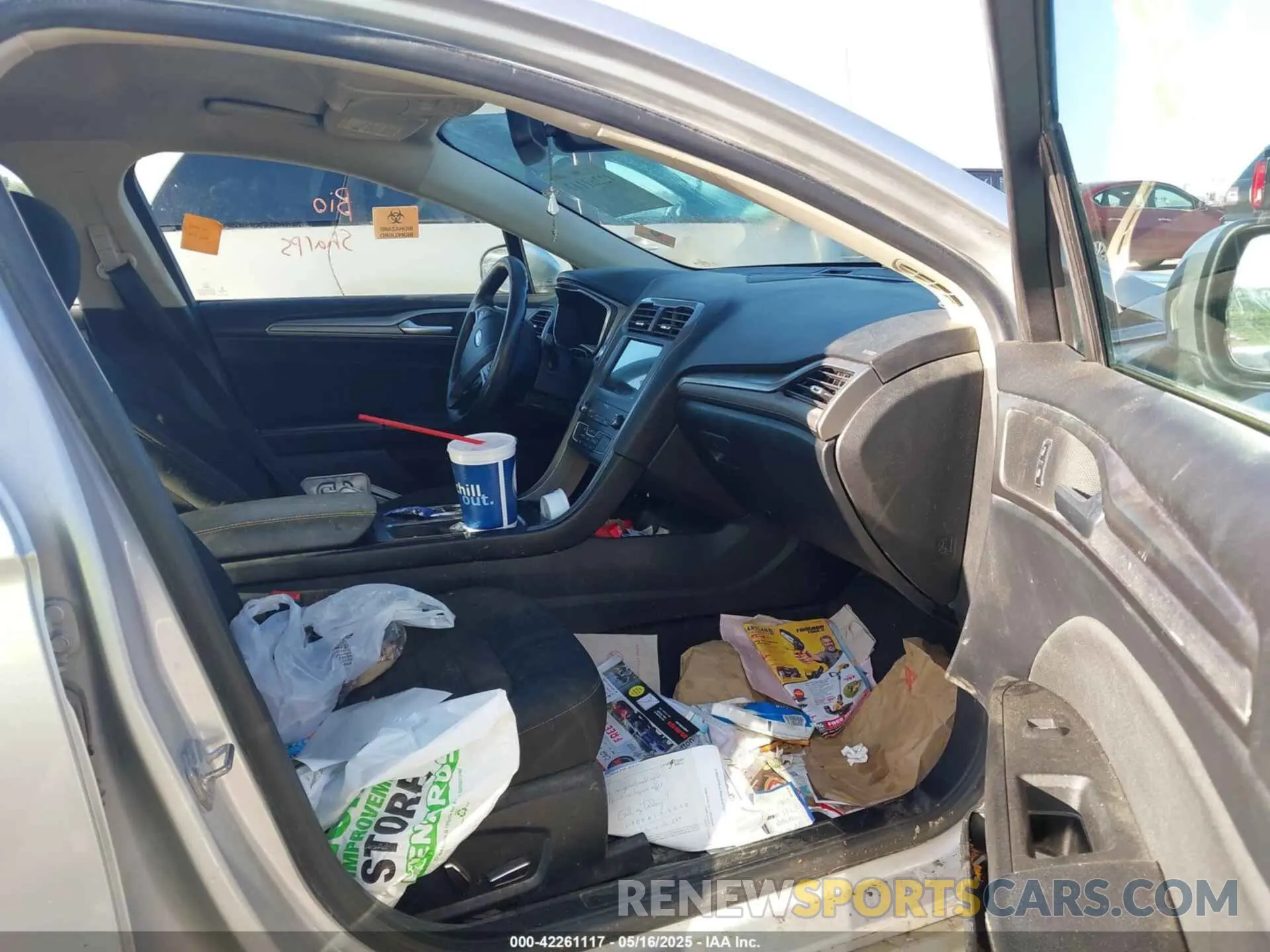 5 Photograph of a damaged car 3FA6P0LU3KR199154 FORD FUSION HYBRID 2019
