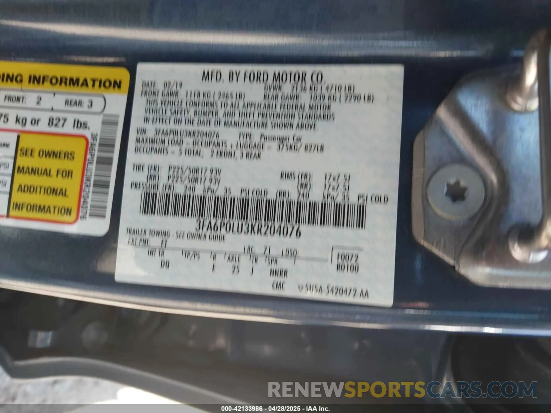 9 Фотография поврежденного автомобиля 3FA6P0LU3KR204076 FORD FUSION HYBRID 2019