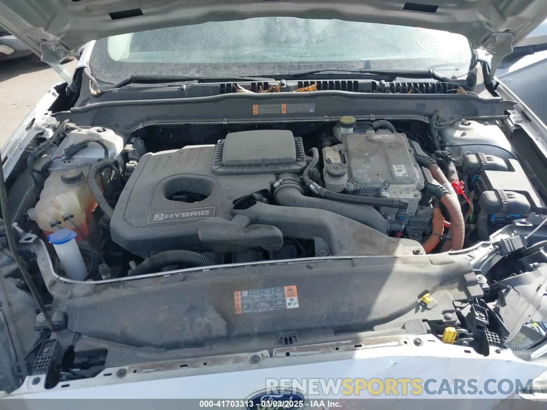 10 Фотография поврежденного автомобиля 3FA6P0LU5KR140266 FORD FUSION HYBRID 2019