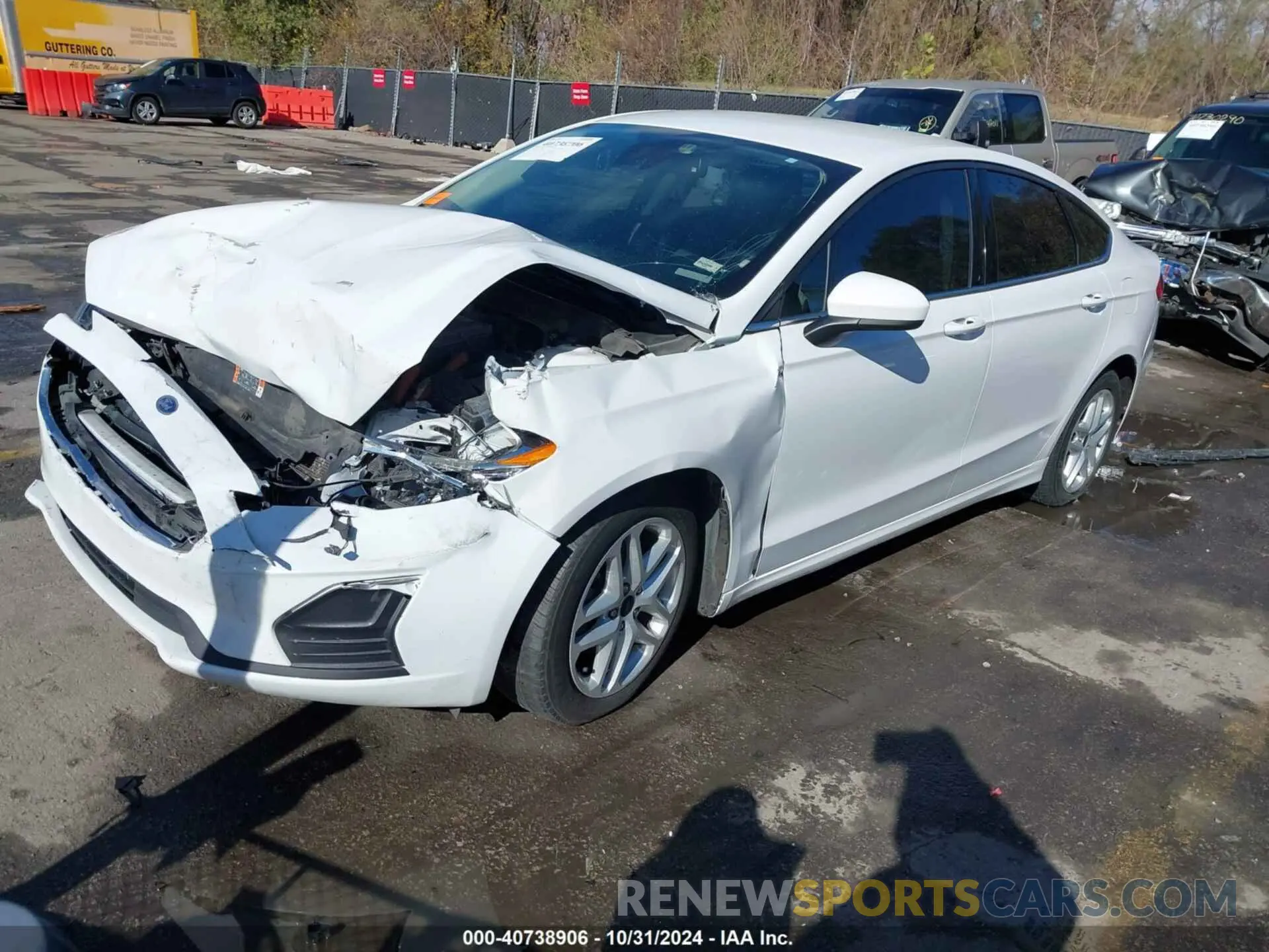 2 Photograph of a damaged car 3FA6P0LU5KR207173 FORD FUSION HYBRID 2019