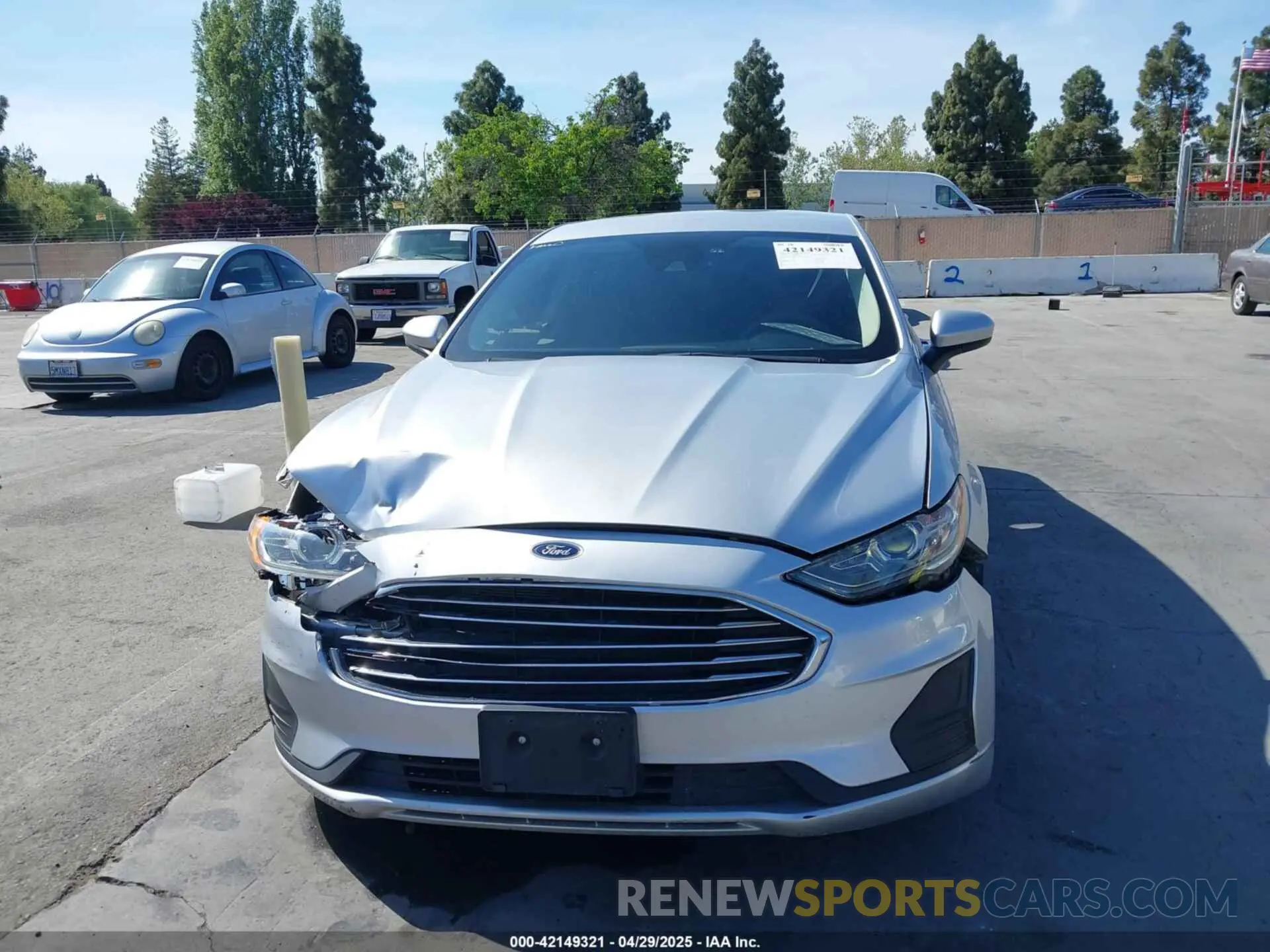 6 Photograph of a damaged car 3FA6P0LU7KR137840 FORD FUSION HYBRID 2019