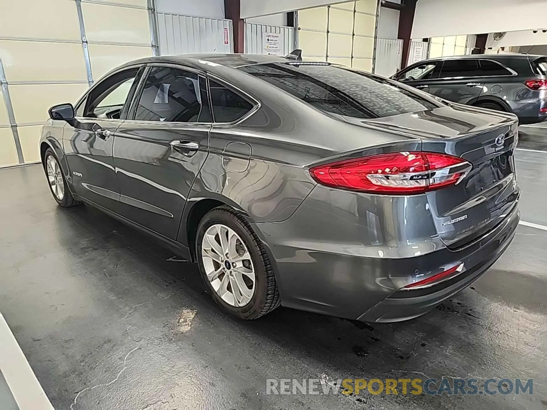 11 Photograph of a damaged car 3FA6P0LU7KR255676 FORD FUSION HYBRID 2019