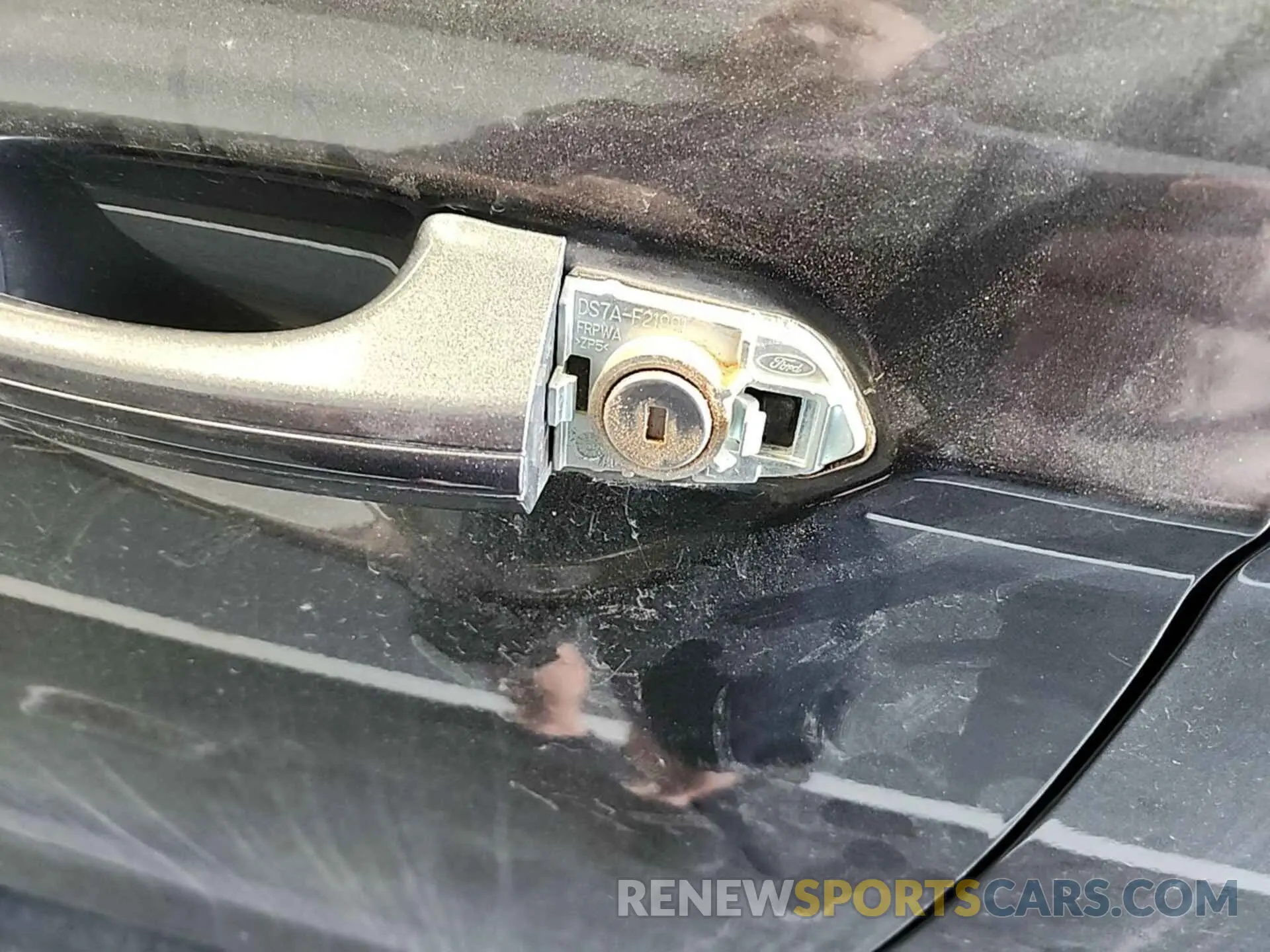 7 Photograph of a damaged car 3FA6P0LU7KR255676 FORD FUSION HYBRID 2019