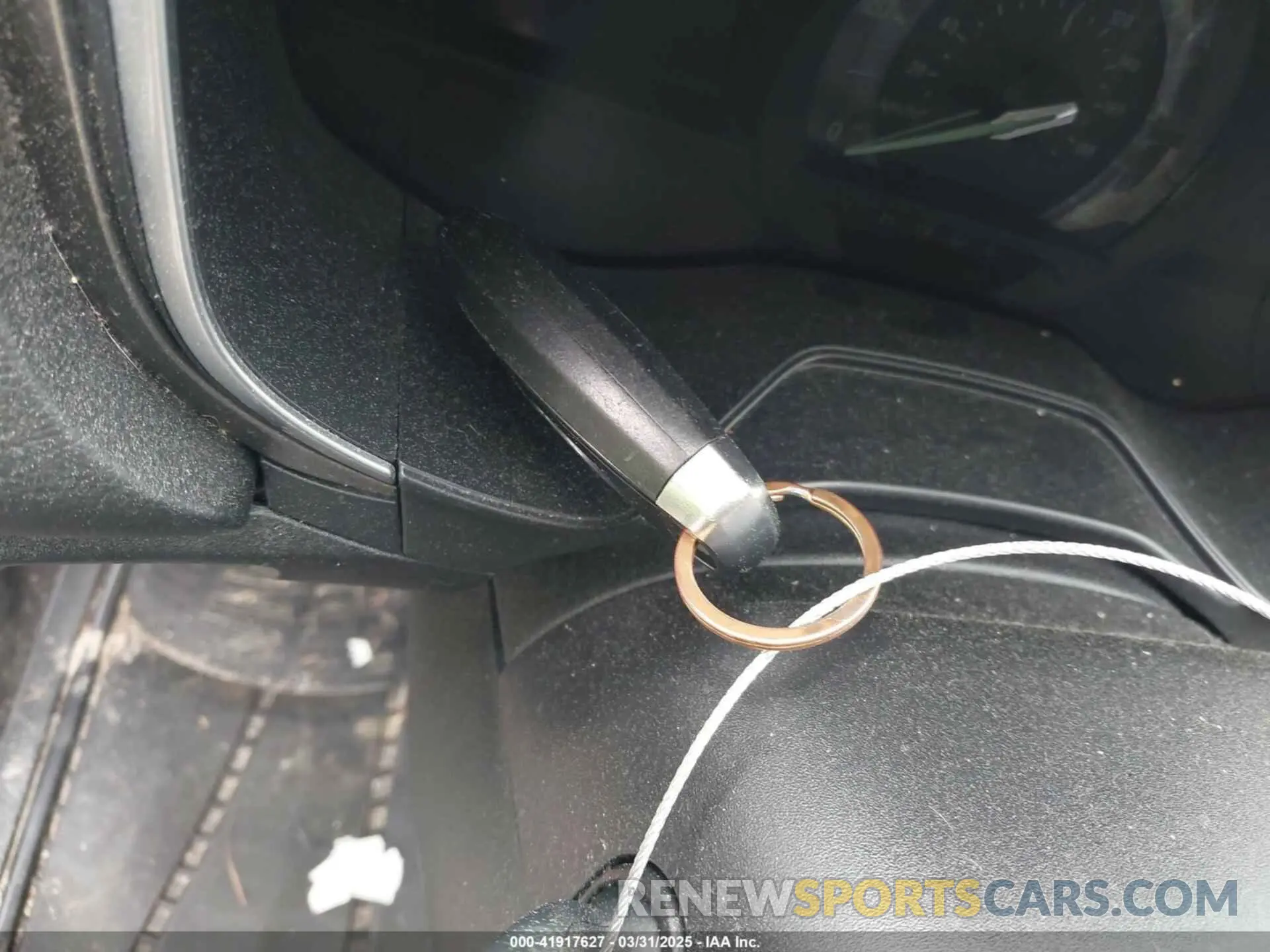11 Photograph of a damaged car 3FA6P0LU8KR106192 FORD FUSION HYBRID 2019