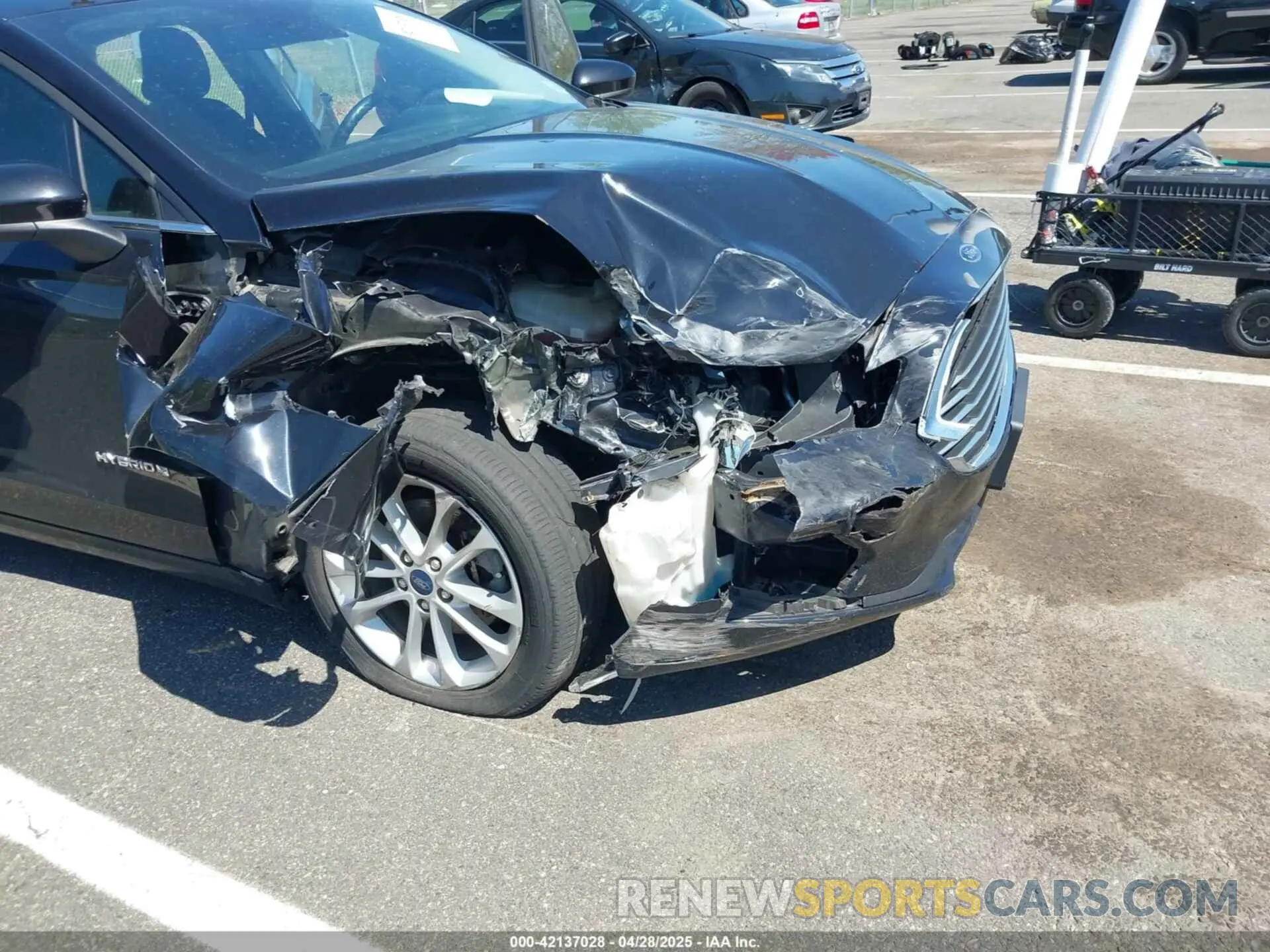 6 Фотография поврежденного автомобиля 3FA6P0LU8KR192071 FORD FUSION HYBRID 2019