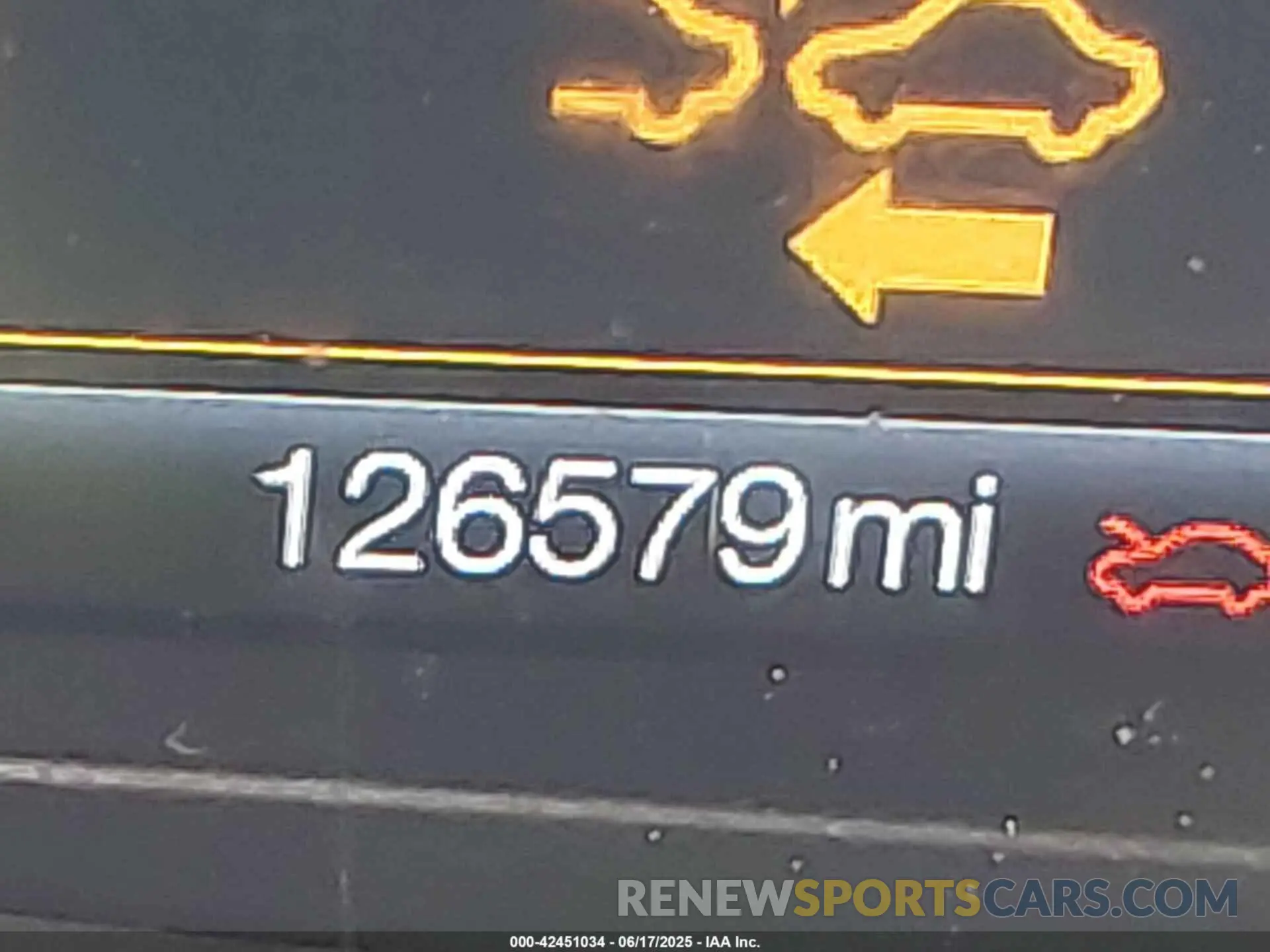 7 Photograph of a damaged car 3FA6P0LU8KR205563 FORD FUSION HYBRID 2019
