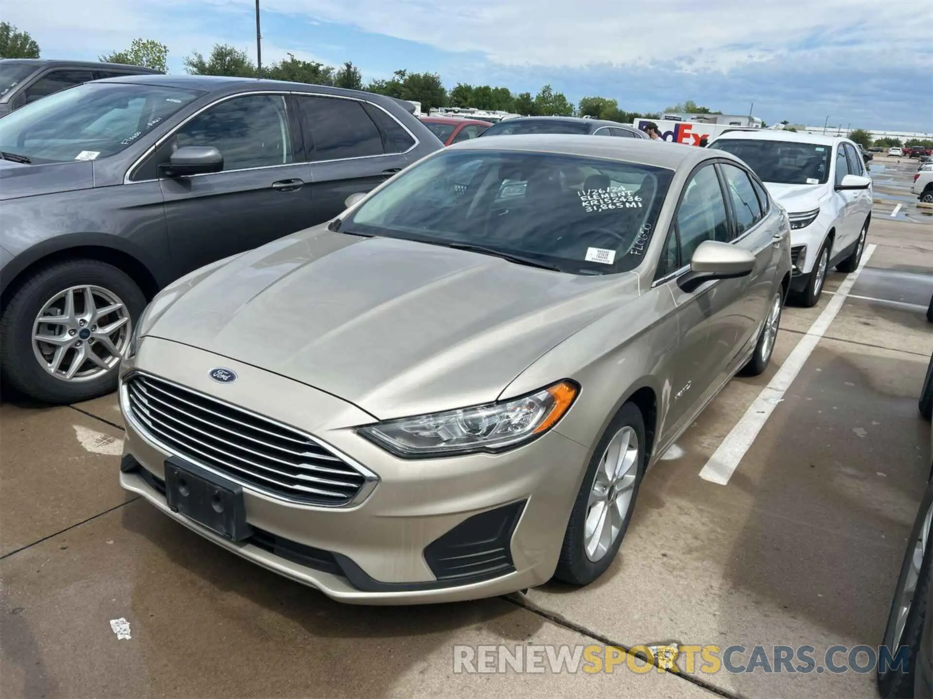 5 Фотография поврежденного автомобиля 3FA6P0LU9KR152436 FORD FUSION HYBRID 2019