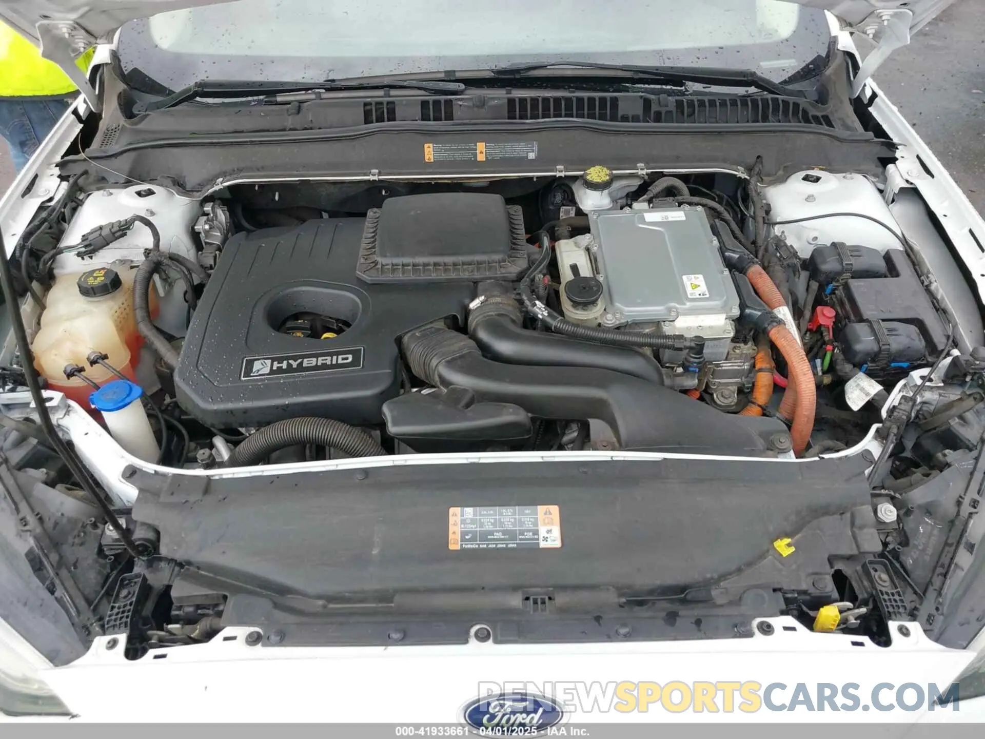 10 Фотография поврежденного автомобиля 3FA6P0LU9KR206740 FORD FUSION HYBRID 2019