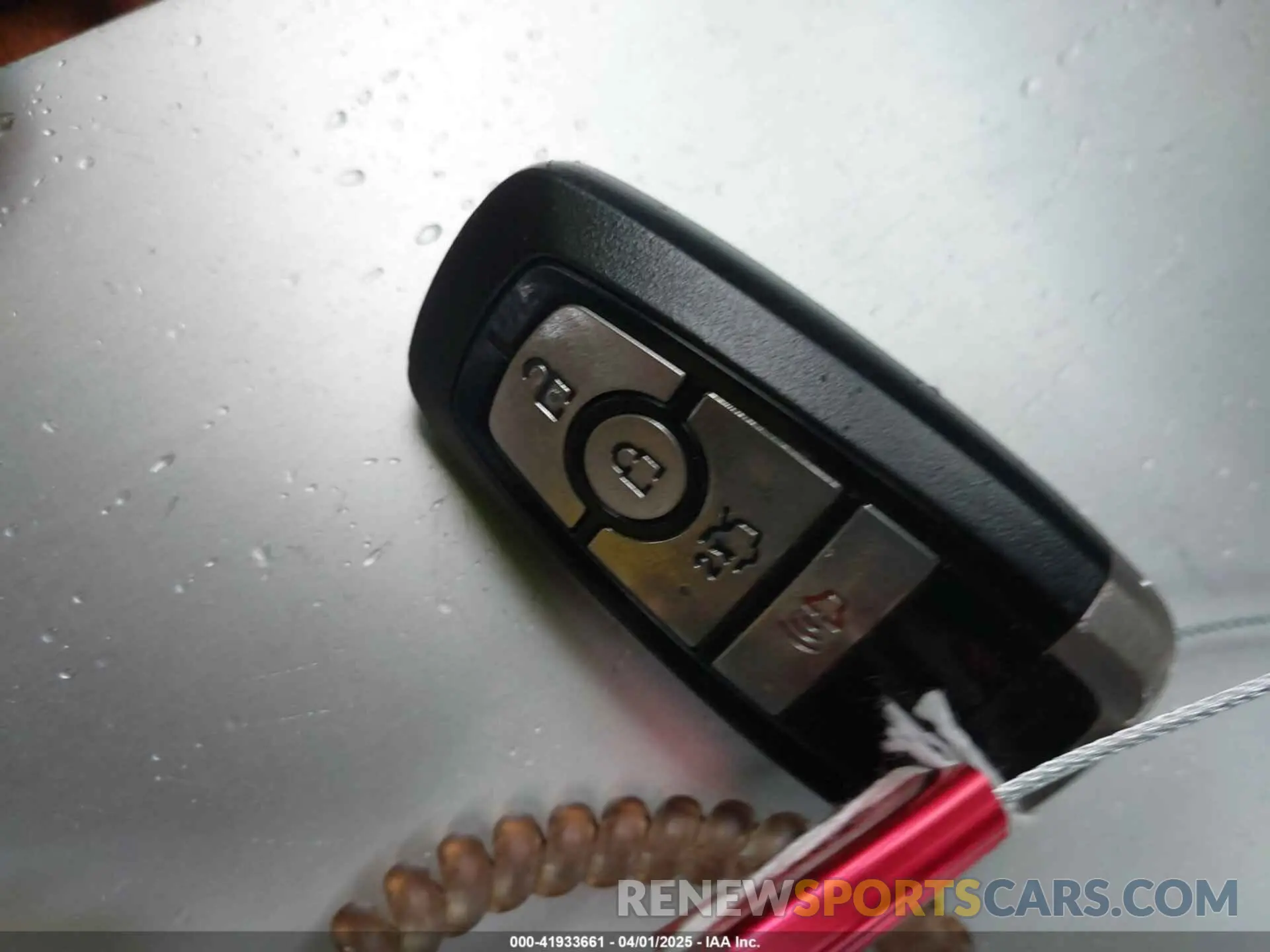 11 Фотография поврежденного автомобиля 3FA6P0LU9KR206740 FORD FUSION HYBRID 2019