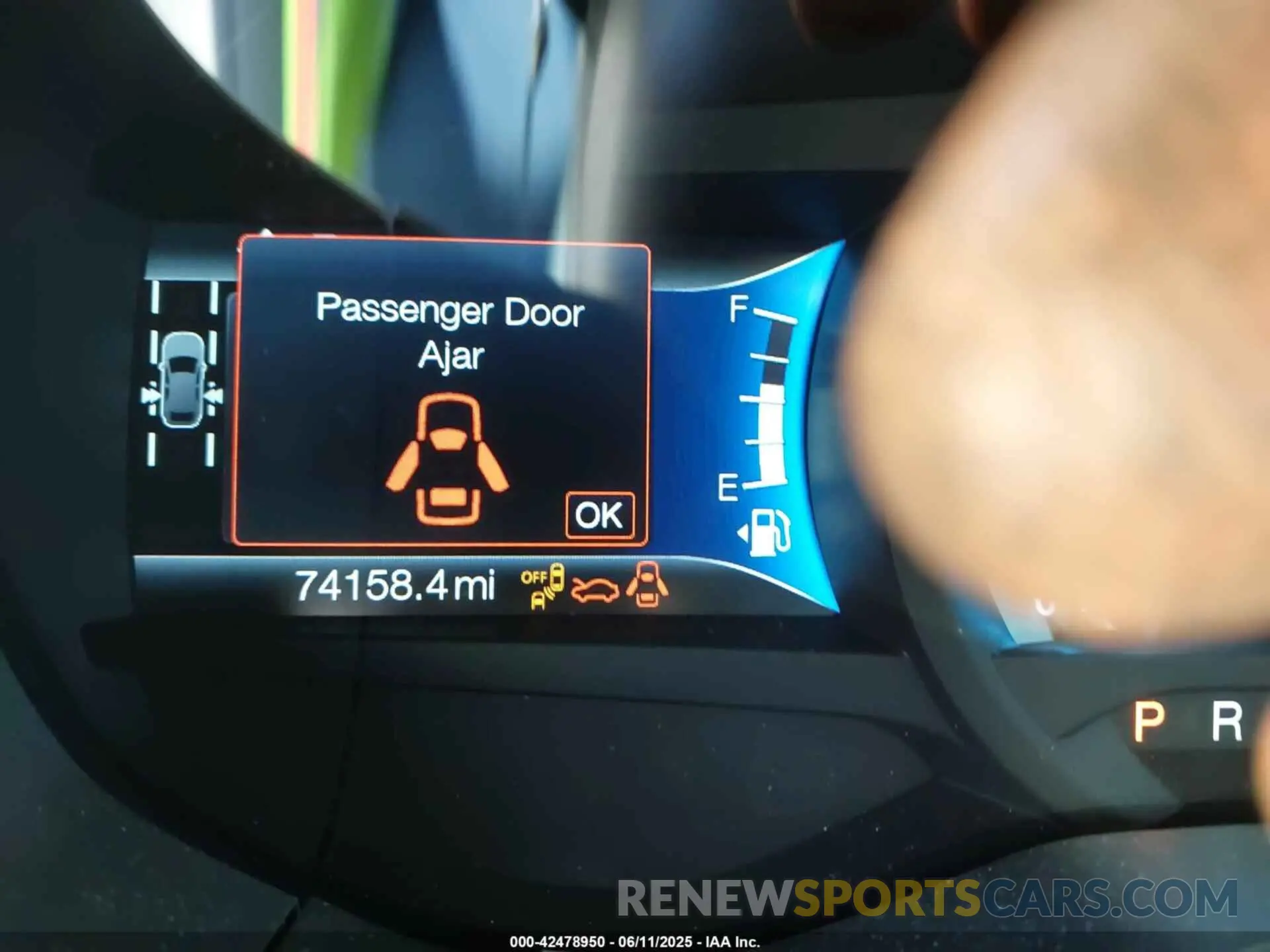 16 Photograph of a damaged car 3FA6P0LUXKR175093 FORD FUSION HYBRID 2019