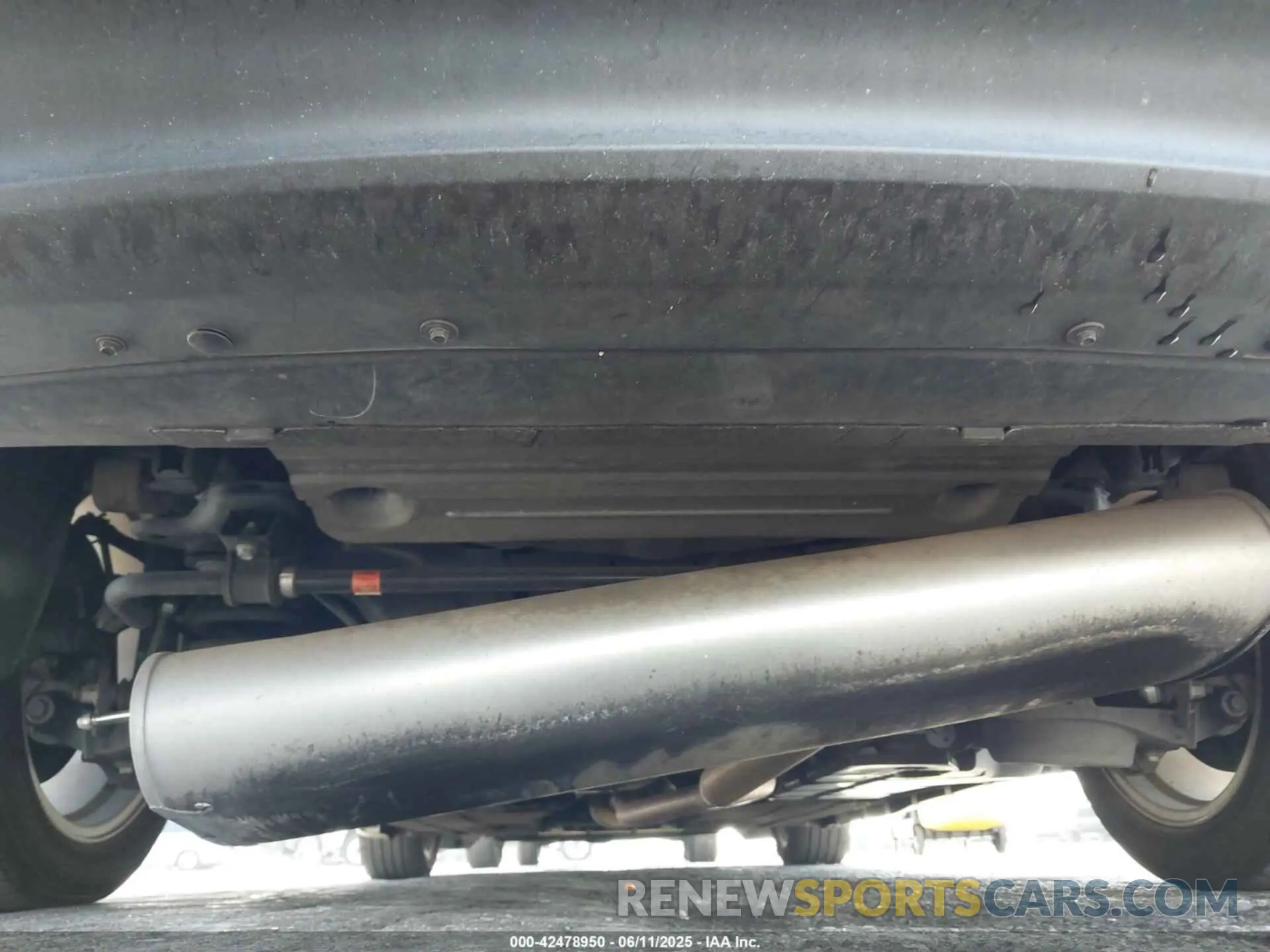 21 Photograph of a damaged car 3FA6P0LUXKR175093 FORD FUSION HYBRID 2019