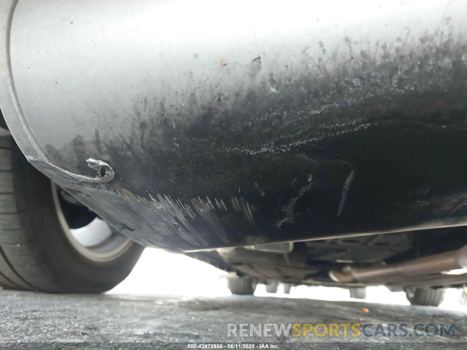 22 Photograph of a damaged car 3FA6P0LUXKR175093 FORD FUSION HYBRID 2019