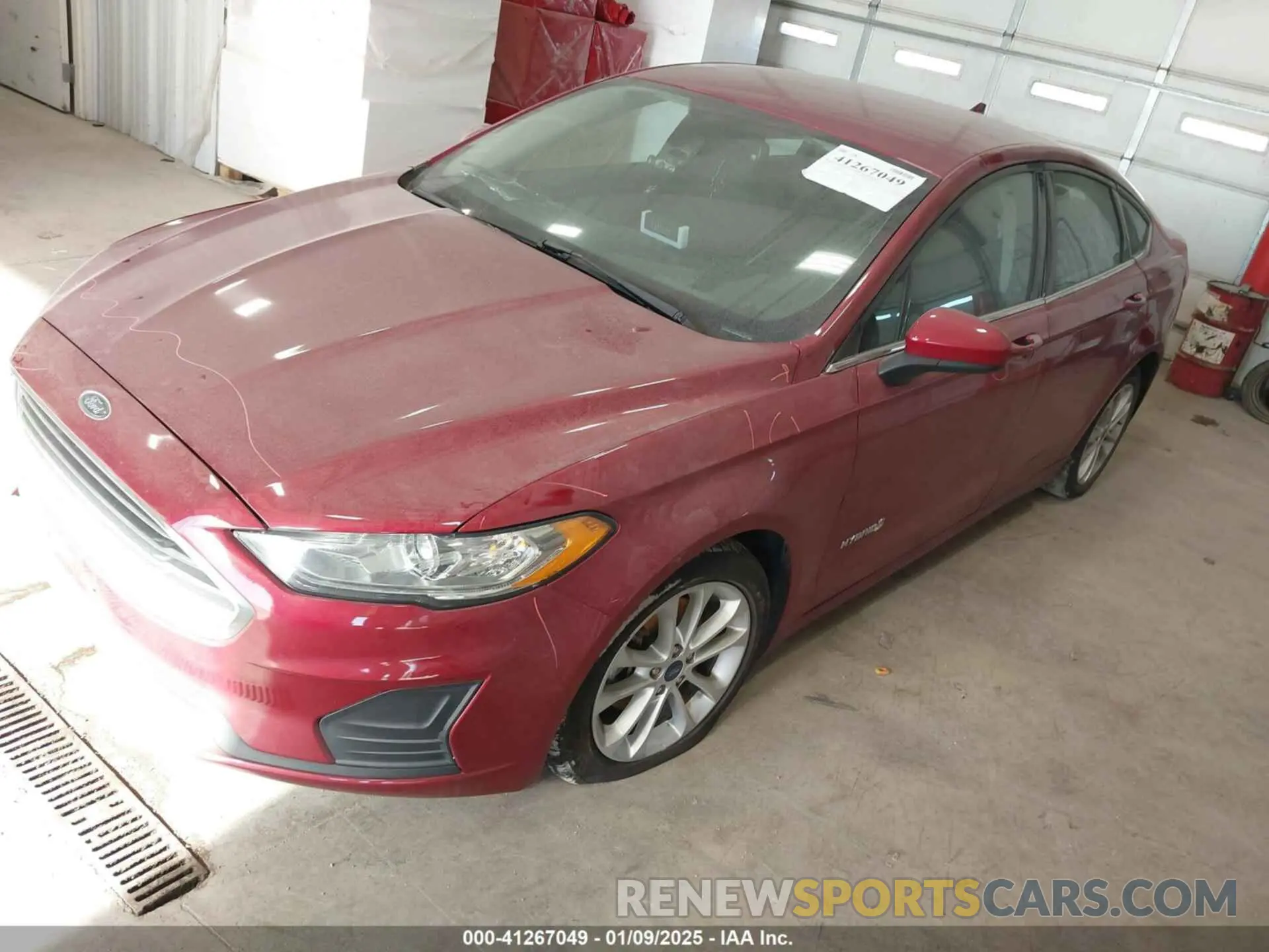 2 Photograph of a damaged car 3FA6P0LUXKR205712 FORD FUSION HYBRID 2019