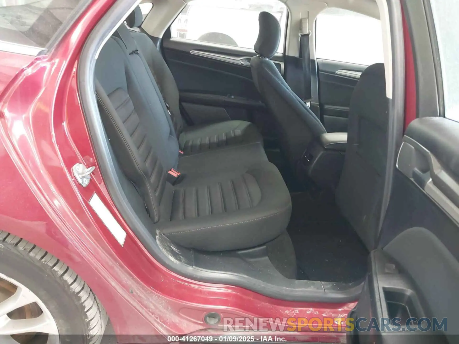 8 Photograph of a damaged car 3FA6P0LUXKR205712 FORD FUSION HYBRID 2019