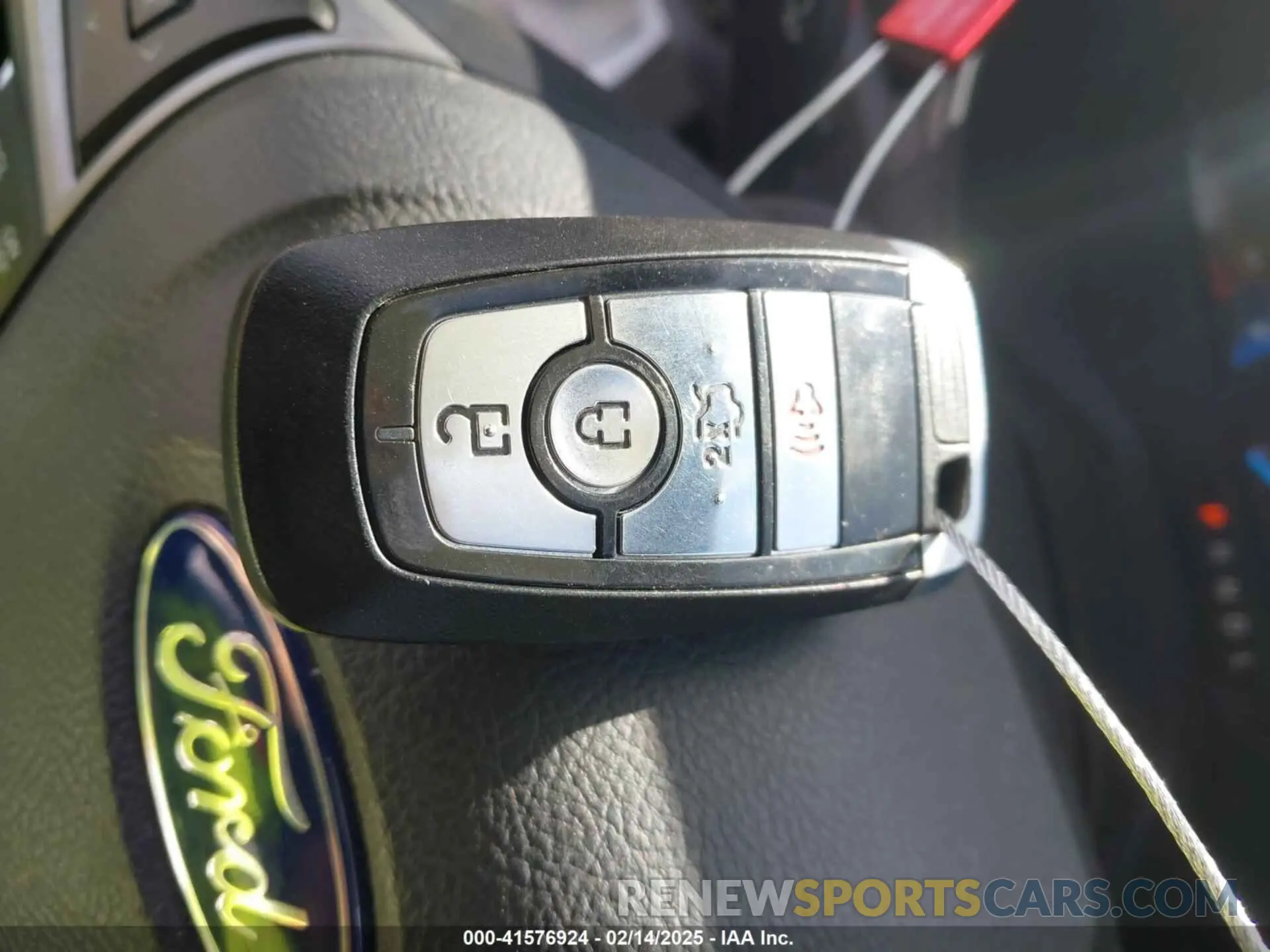 11 Фотография поврежденного автомобиля 3FA6P0LUXKR210375 FORD FUSION HYBRID 2019
